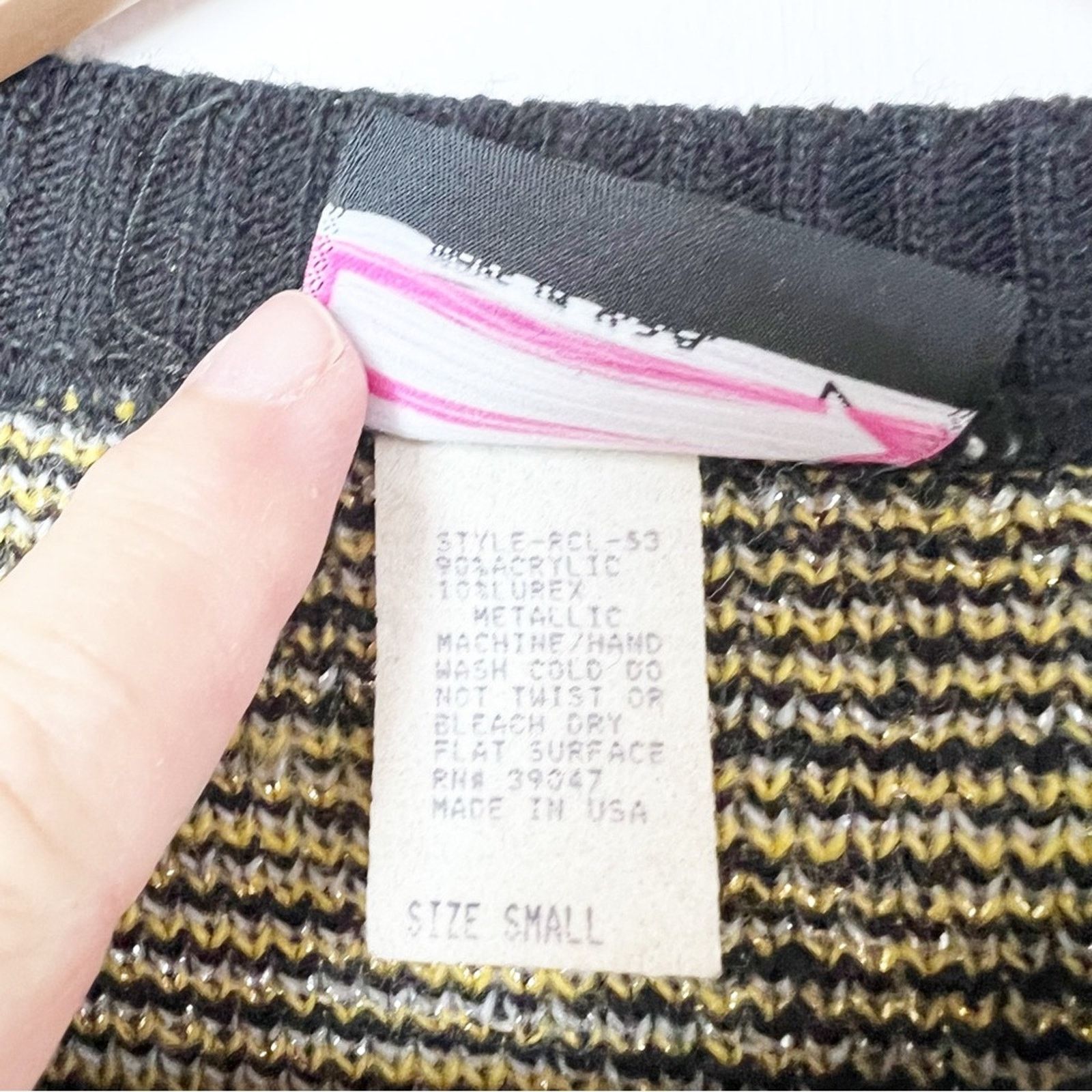 Vintage Vintage 90s Black Yellow Pullover Oversized Sweater Women S Size S / US 4 / IT 40 - 3 Thumbnail