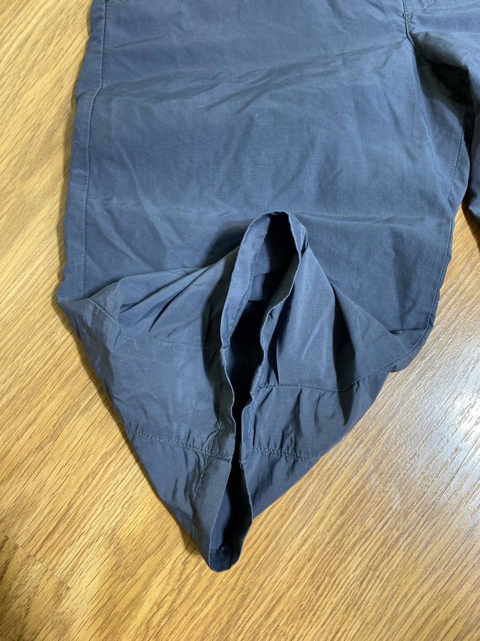 Diesel × Vintage Vintage 90s Y2K Diesel Big Logo Blue Cargo Long Shorts Size US 28 / EU 44 - 17 Thumbnail