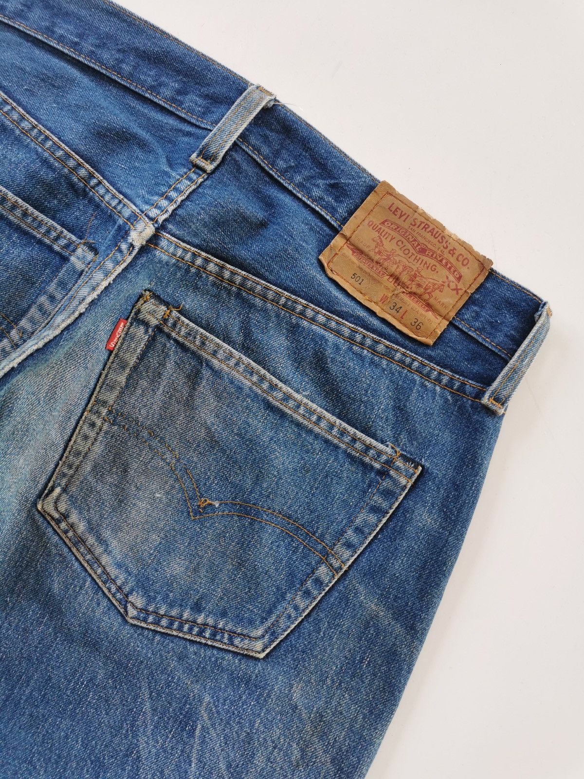 Jean × Levi's × Vintage Levis 501 vintage 90s selvedge jeans Size US 32 / EU 48 - 2 Thumbnail