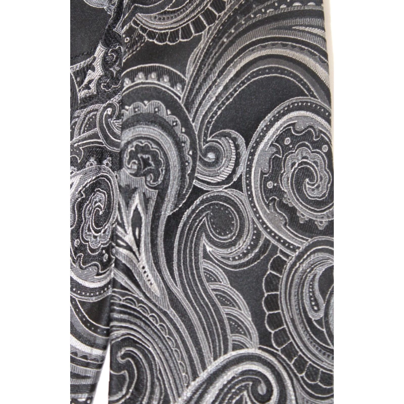 Vintage Donald J. Trump Tie Men's 61" X 3 1/4" Black Silk Paisley Luxury Hand Made Size ONE SIZE - 3 Thumbnail
