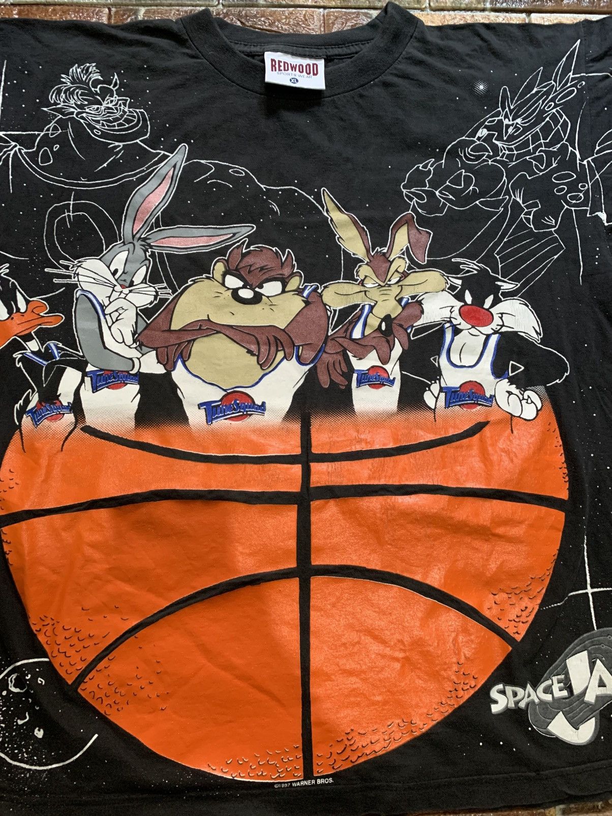 Warner Bros space jam 1997 squad vintage tshirt Size US XL / EU 56 / 4 - 3 Thumbnail