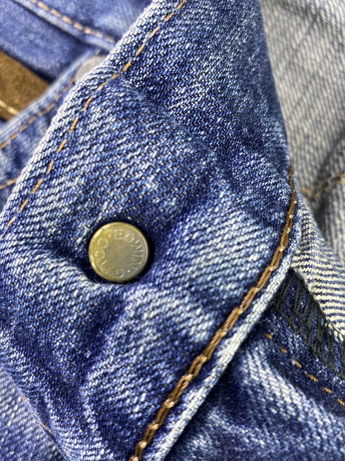 Edwin Edwin Exclusive Vintage Distress Blue Wash Denim - J867 Size US 38 / EU 54 - 7 Thumbnail