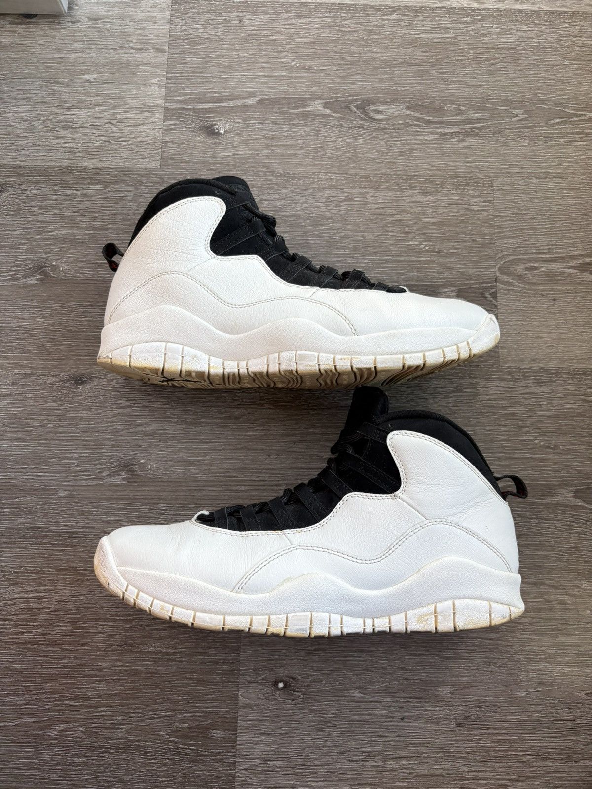 Jordan Brand Air Jordan 10 Retro “I’m back” **PRE-OWNED** REP. BOX Size US 12 / EU 45 - 1 Thumbnail