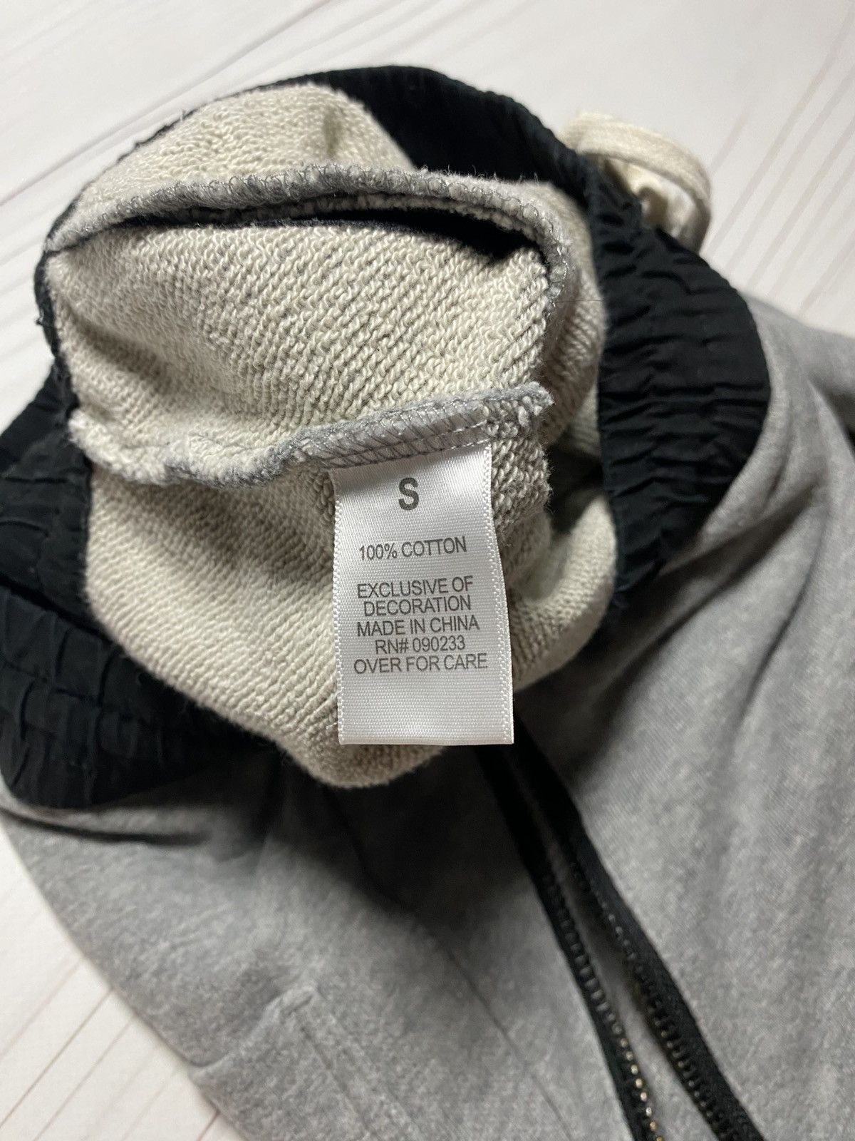 Essentials × FOG × Fear of God Essential Fear Of God FOG ankle zip sweatpants Size US 30 / EU 46 - 6 Thumbnail