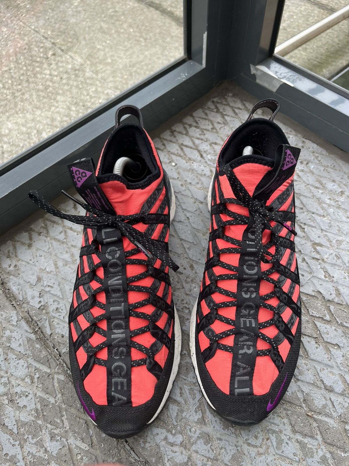 Nike ACG Sneakers Nike ACG react Terra Gobe Bright crimson men’s Size US 10 / EU 43 - 8 Thumbnail