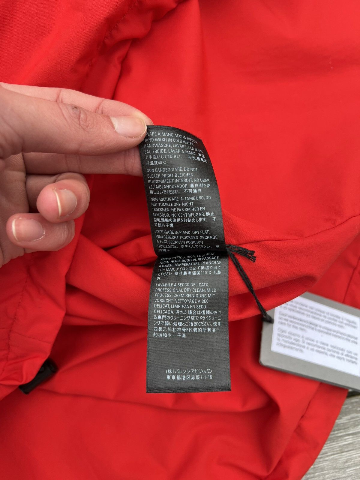 Balenciaga Balenciaga Raincoats jacket zip 2019 Size US S / EU 44-46 / 1 - 14 Thumbnail