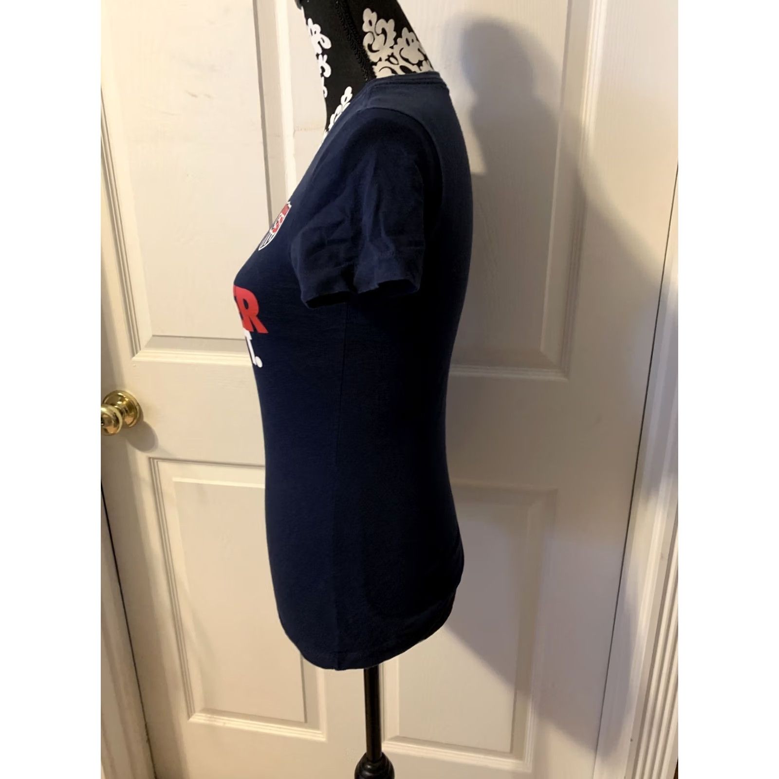Nike Nike Slim Fit Womens T-Shirt Soccer Short Sleeve SZ S Blue Nike Slim Fit Womens SZ S U.S. Soccer Short Sleeve T-Shirt #1077 Size S / US 4 / IT 40 - 4 Thumbnail