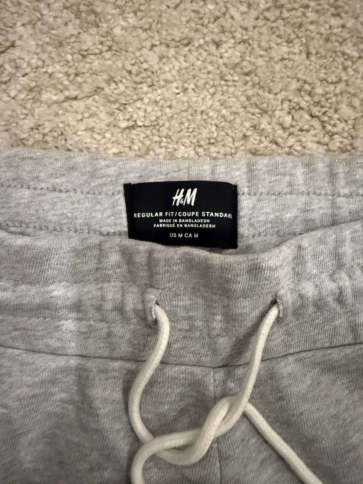 H&M H&M Relaxed Fit Shorts sz M Size US 32 / EU 48 - 2 Thumbnail