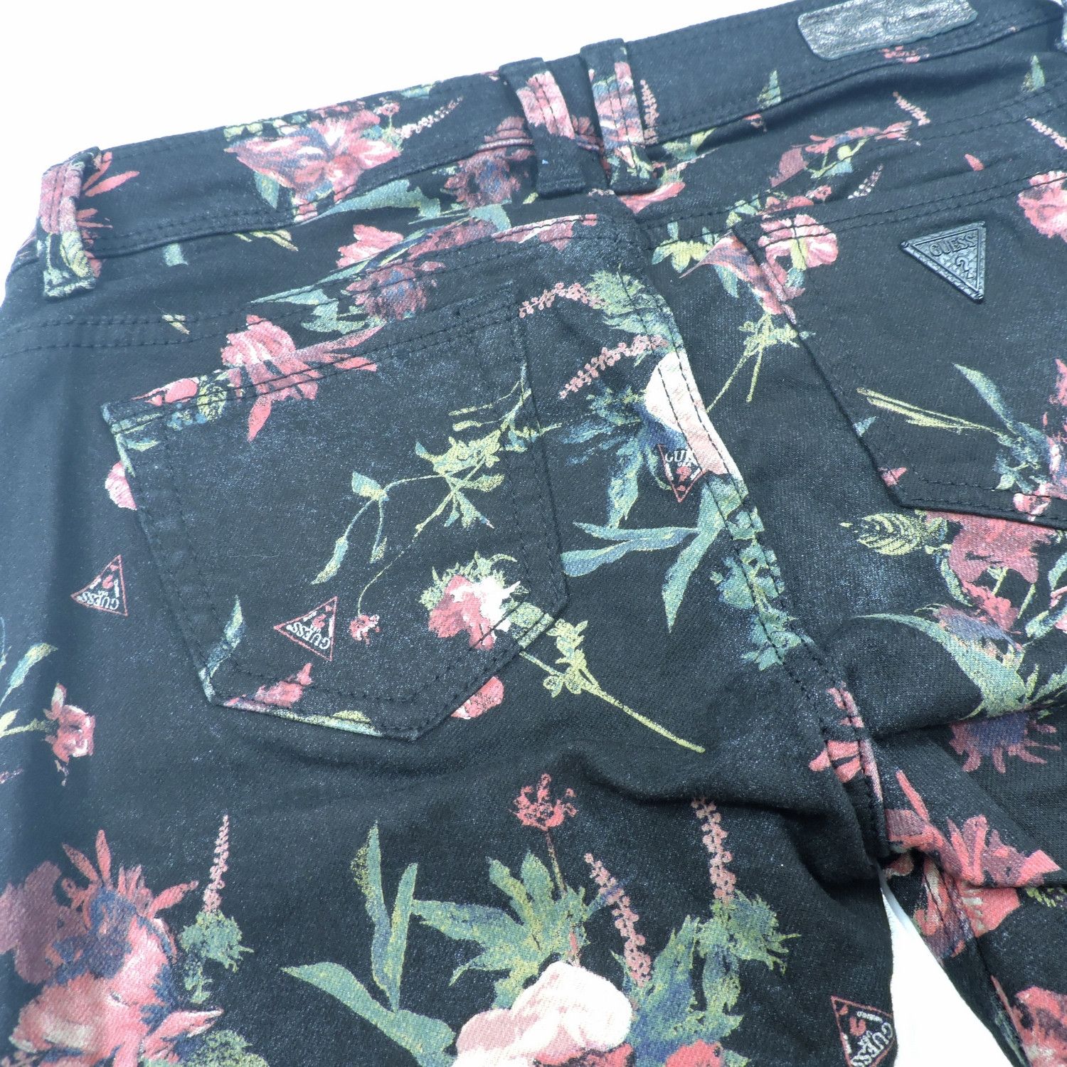 Guess GUESS ULTRA ANGKLE SKINNY FLOWERS DENIM LONG PANTS Size 26" / US 2 / IT 38 - 20 Thumbnail