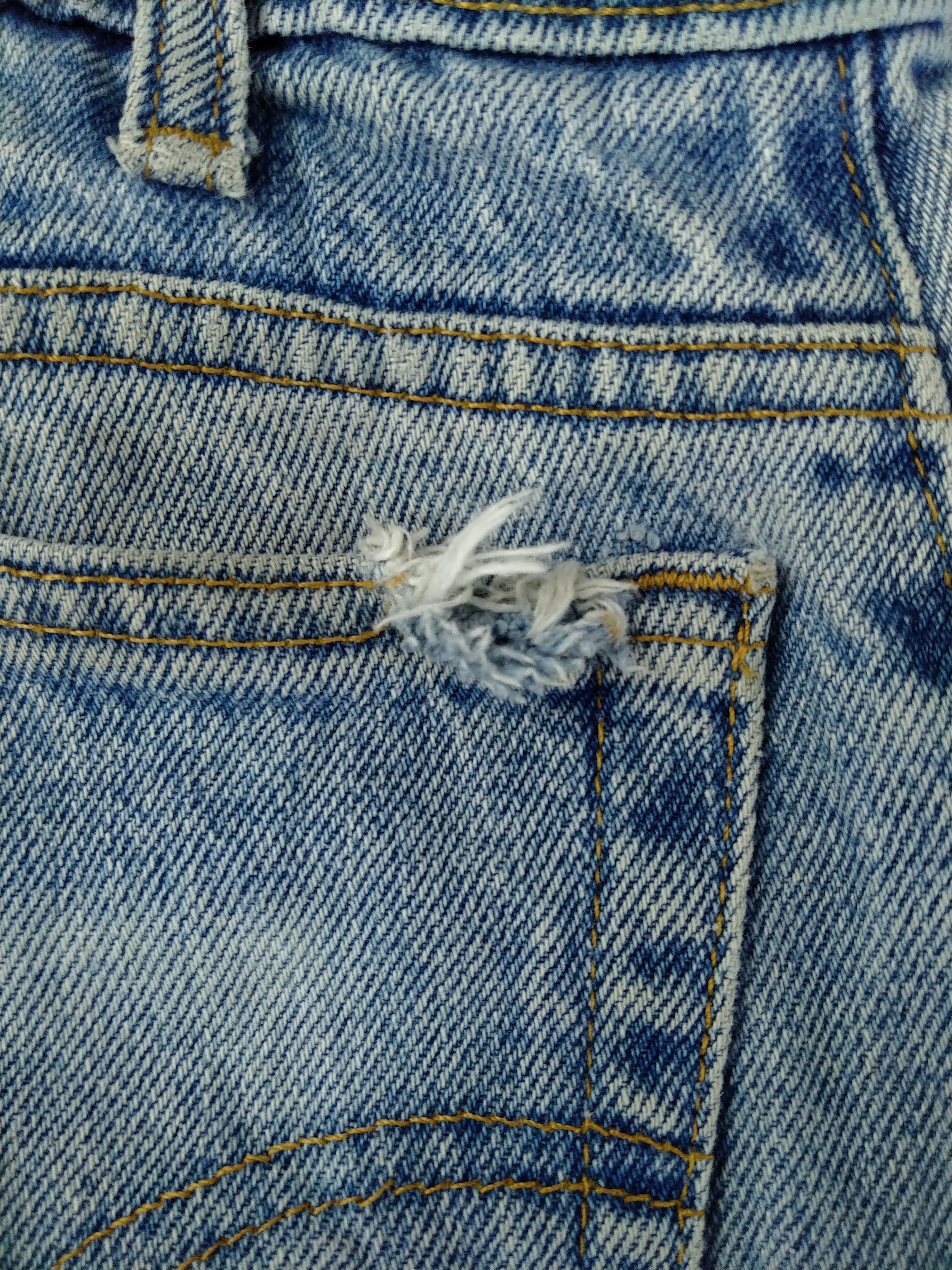 Japanese Brand 90s Blue Wash Vintage Levi's 550 Relaxed Denim 32x28.5 JN436 Size US 32 / EU 48 - 12 Thumbnail