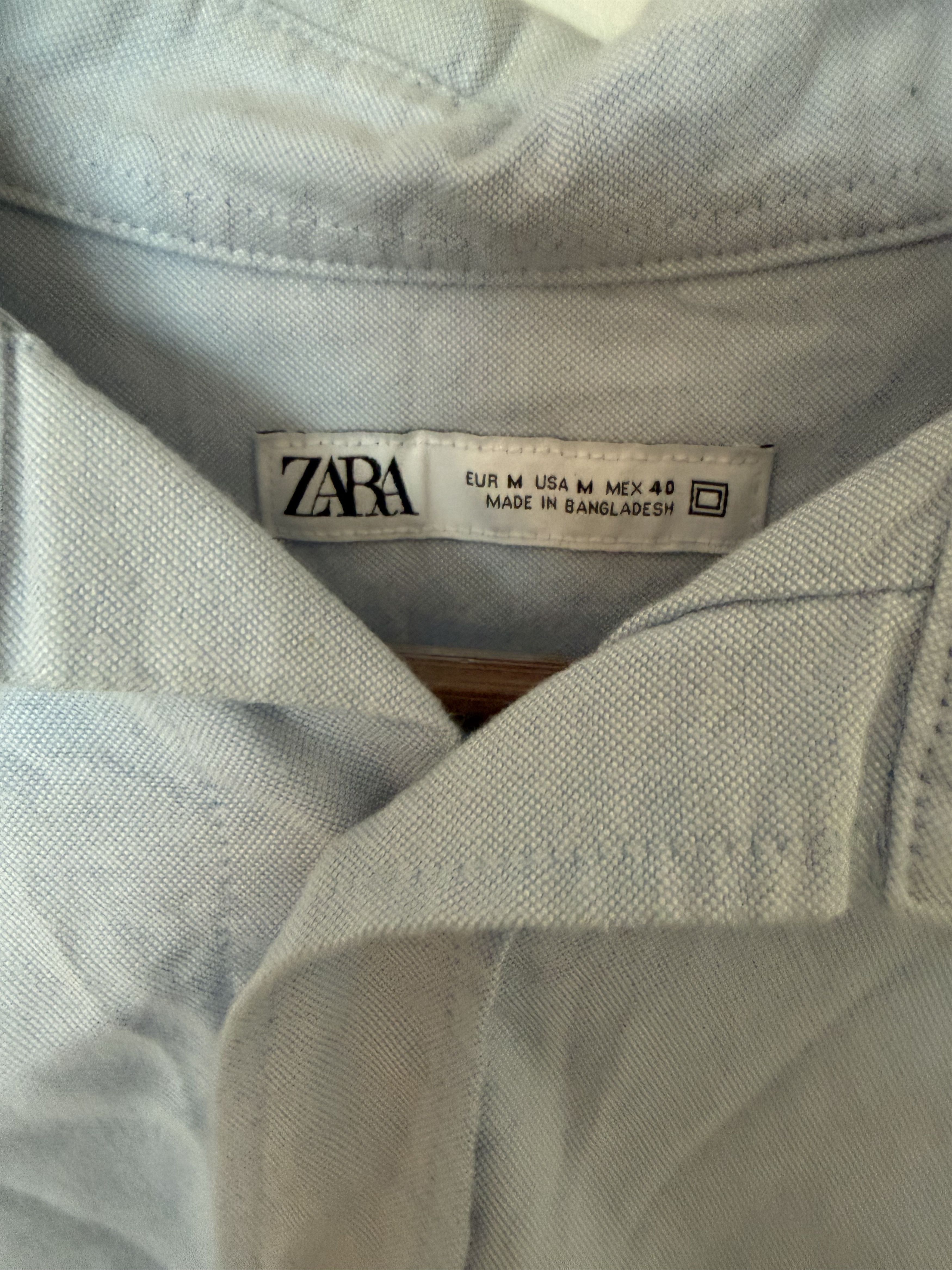 Zara ZARA Light Blue Button-Up Shirt Medium Casual Oxford Size US M / EU 48-50 / 2 - 2 Thumbnail