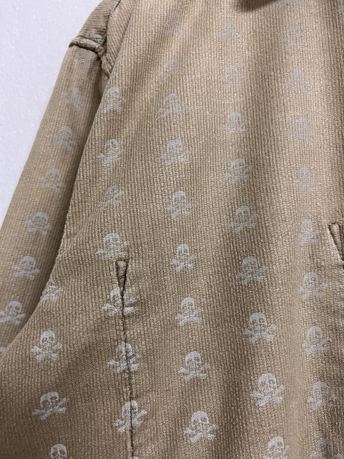 Mastermind Japan skull fullprinted mastermind rip off reversible corduroy Size US L / EU 52-54 / 3 - 4 Thumbnail