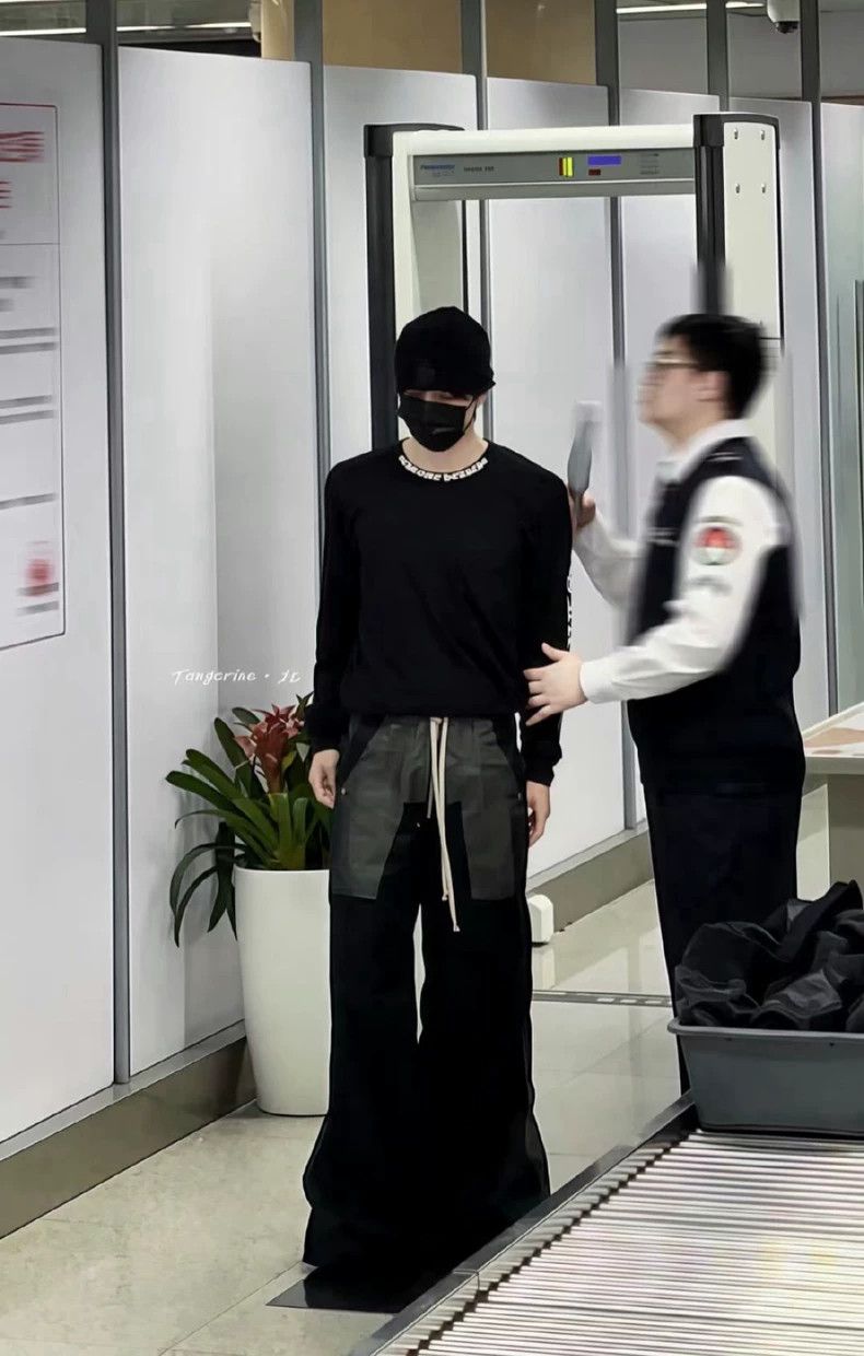 Rick Owens Rick Owens Black double tulle trousers Size US 38 / EU 54 - 4 Thumbnail