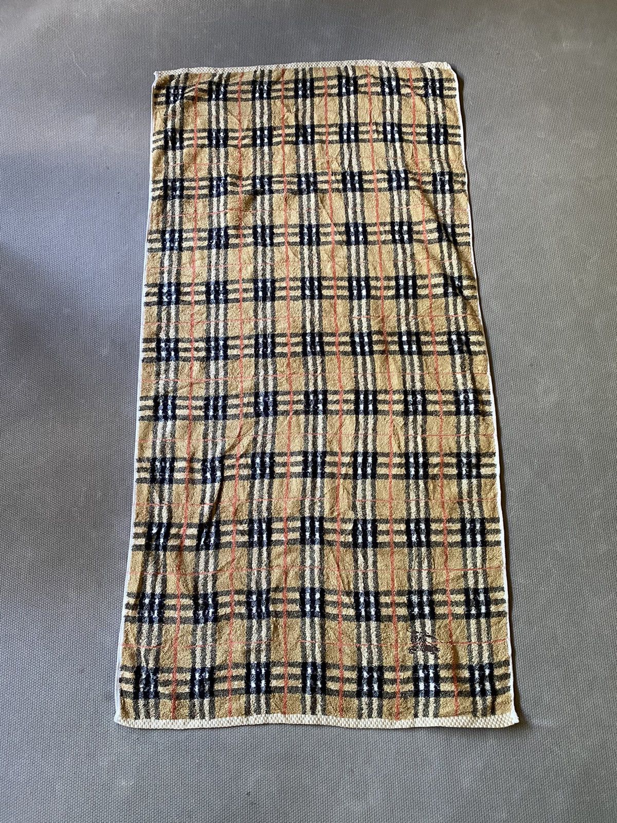 Burberry × Designer × Vintage Burberry nova check towel Size ONE SIZE - 2 Thumbnail