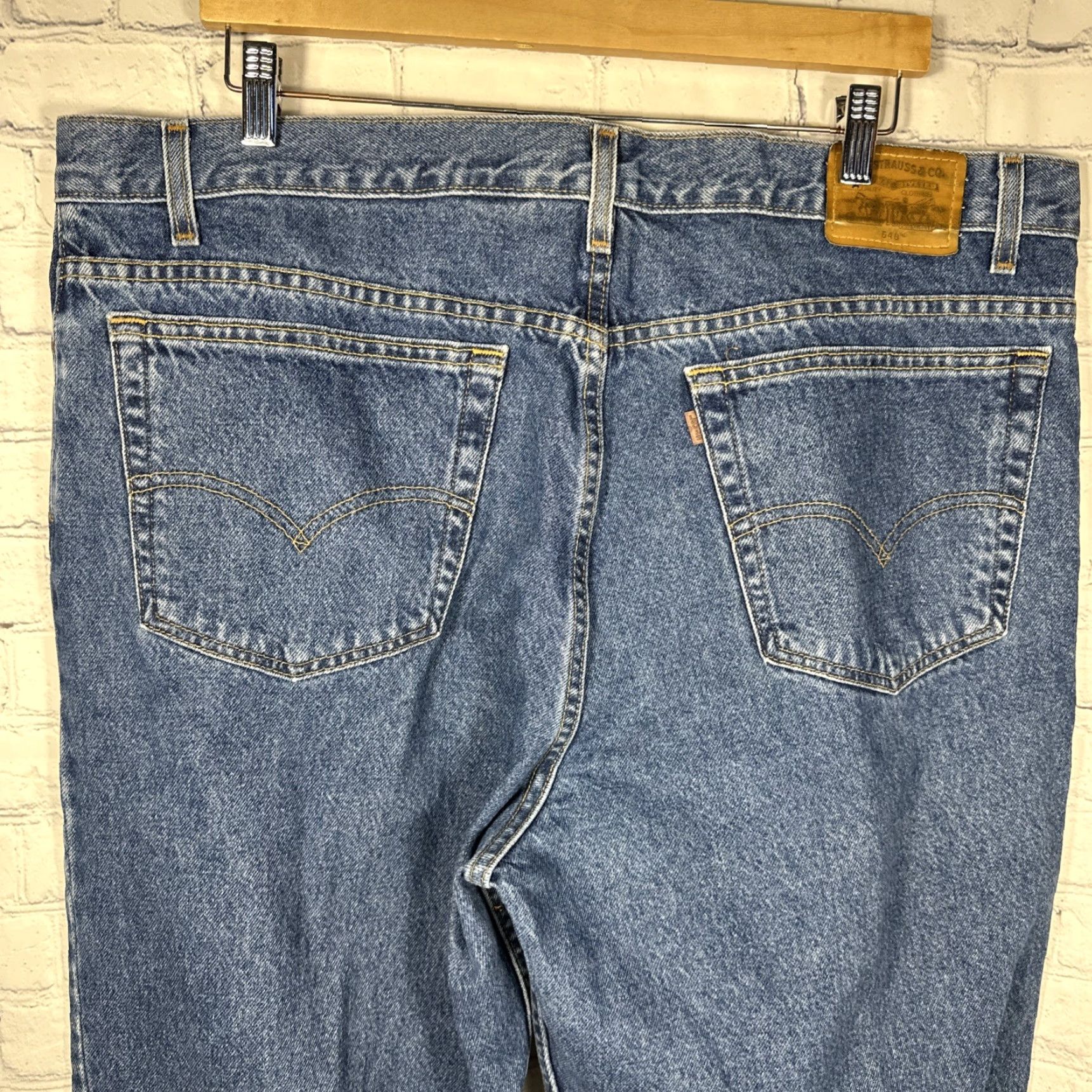 Levi's VINTAGE Levi's 540 Jeans Mens 42x32 Denim Tapered Relaxed Fit High Rise Blue 90s Y2K Logo Pockets Size US 42 / EU 58 - 6 Thumbnail