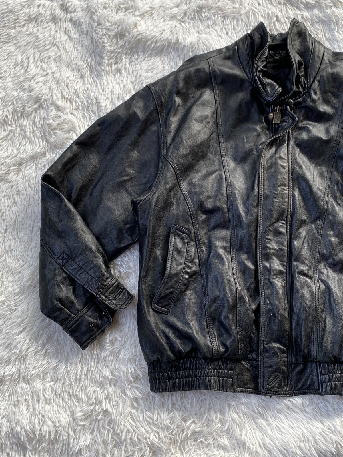 Yves Saint Laurent Vintage YvesSaintLaurent Black Sheepskin Leather zip up Size US L / EU 52-54 / 3 - 3 Thumbnail
