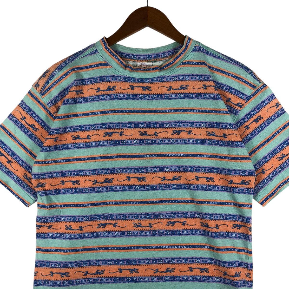Vintage CRAZY SHIRT Maui Surf Gecko Fullprint T-Shirt Size US M / EU 48-50 / 2 - 2 Thumbnail
