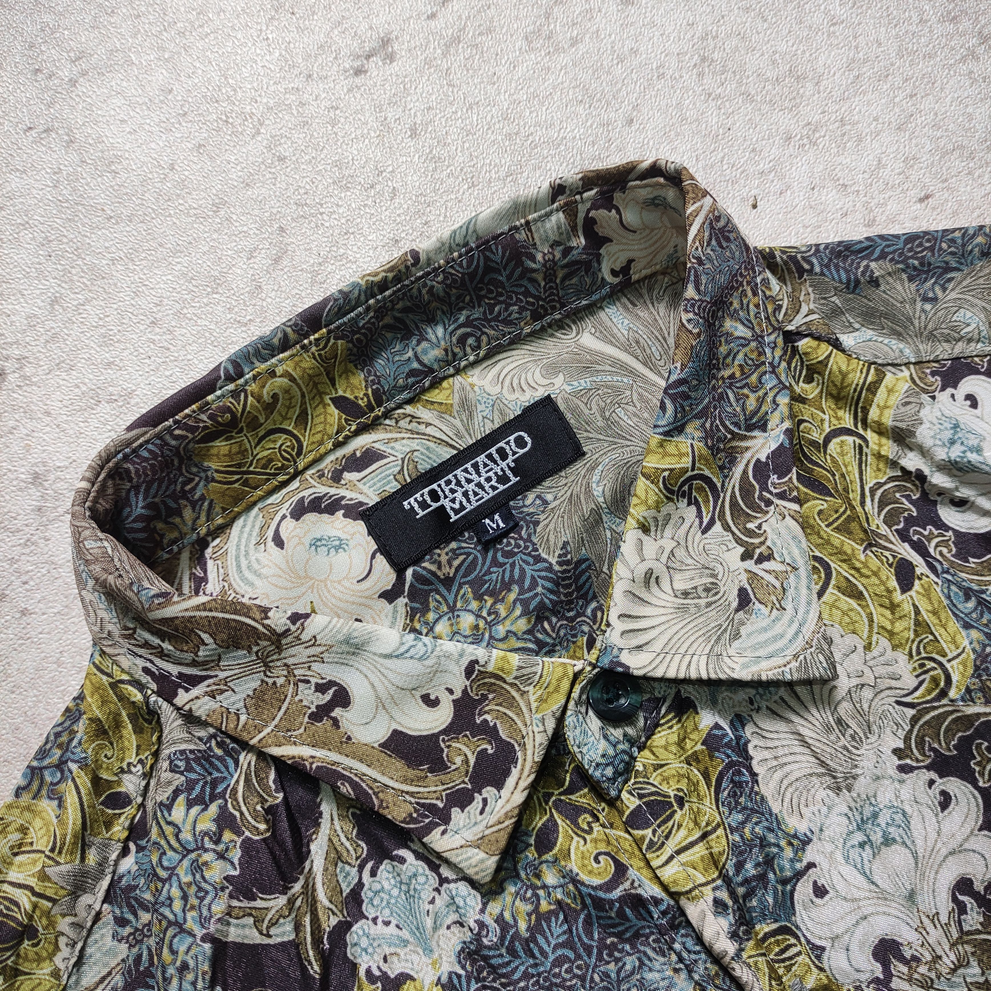 Japanese Brand × Tornado Mart Tornado Mart floral Japanese Brand Size US M / EU 48-50 / 2 - 4 Thumbnail