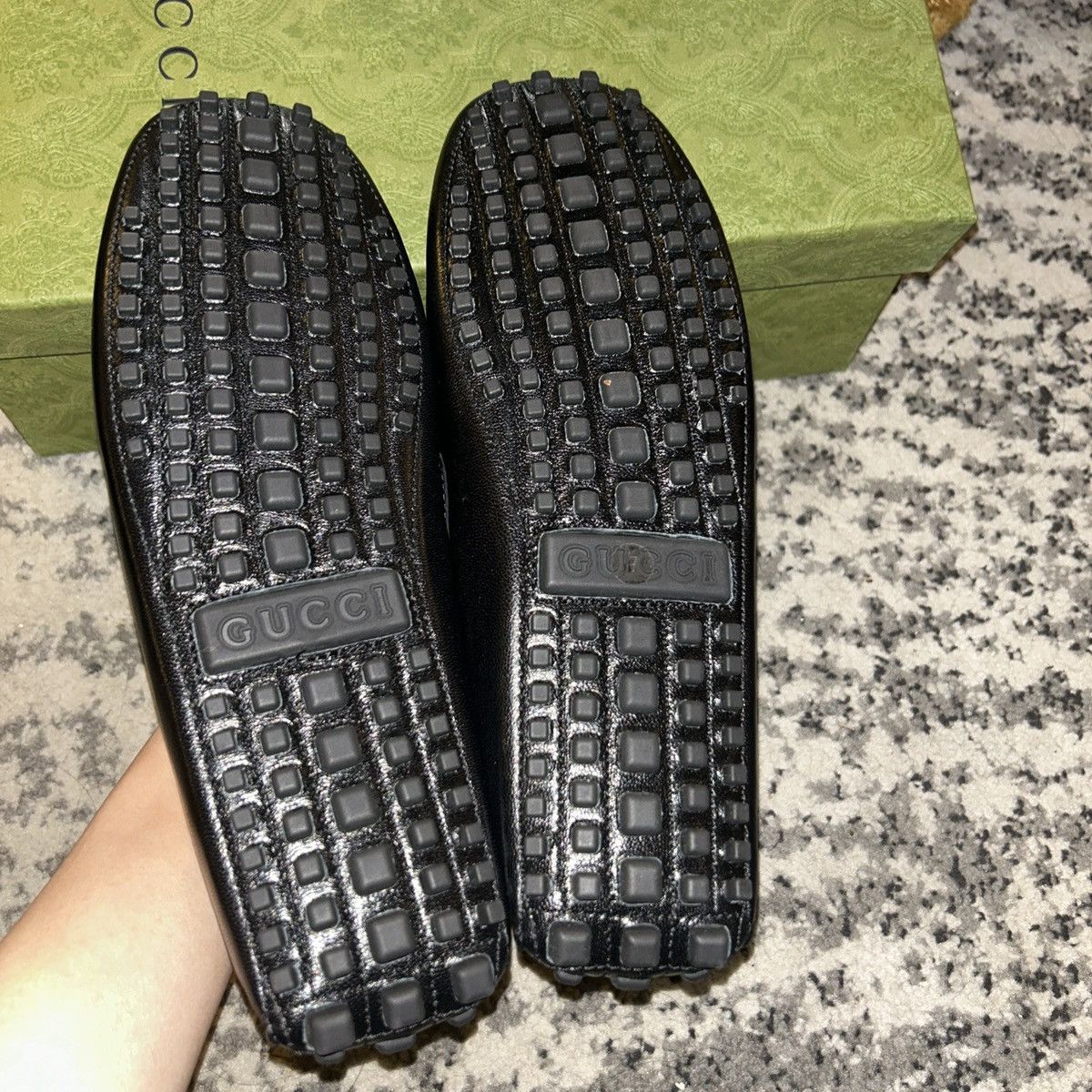 Gucci Gucci Men Gommino Driver Loafers with Half Horsebit Black Size US 7 / EU 40 - 8 Thumbnail