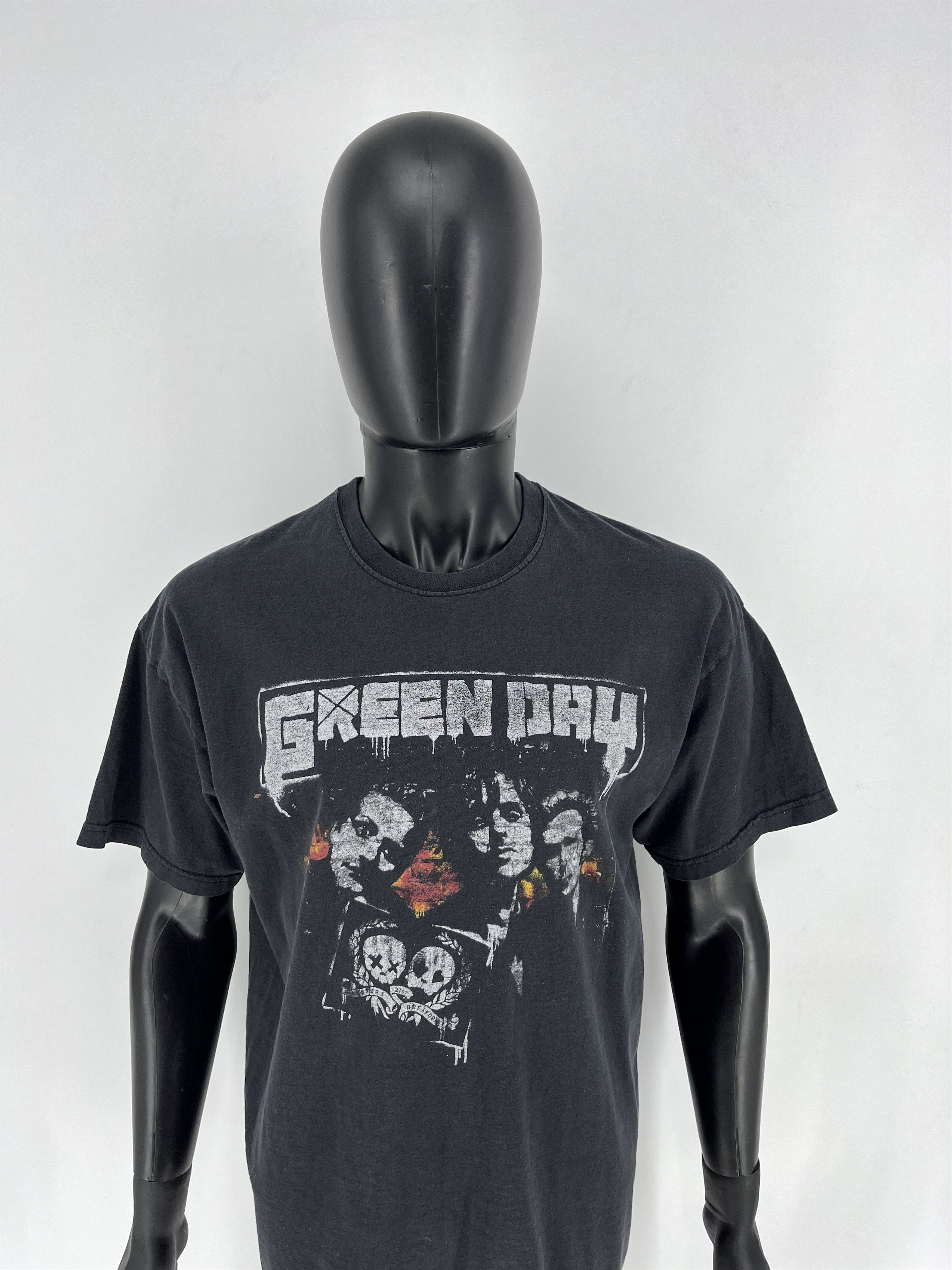 Band Tees × Vintage Vintage Y2K Green Day American Idiot Tour Band Tee Size US XL / EU 56 / 4 - 5 Thumbnail