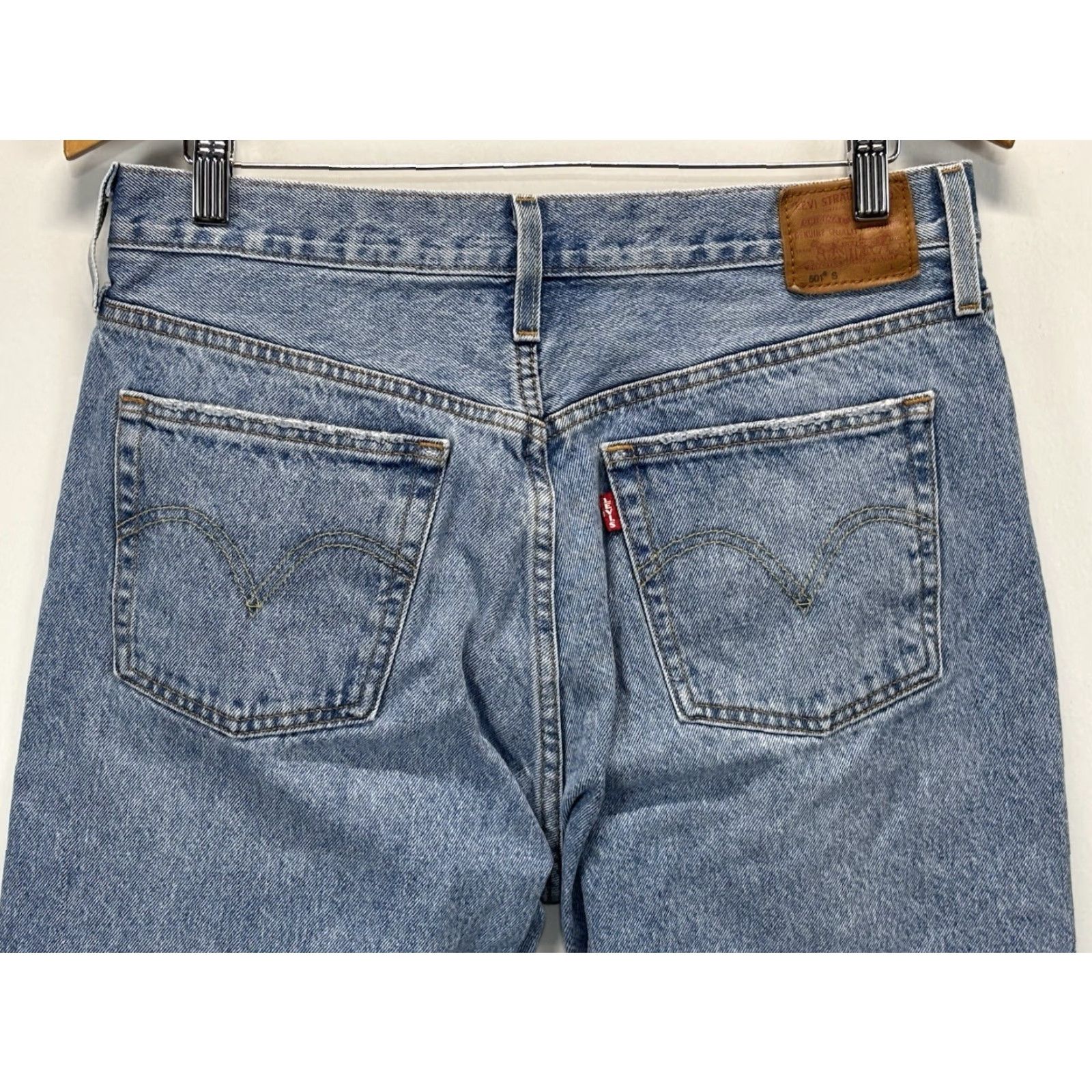 Levi's Levi's 501 Premium Straight Jeans Womens 31x28 Blue Denim Distres Button Fly 100% Cotton Pockets Size 31" - 6 Thumbnail