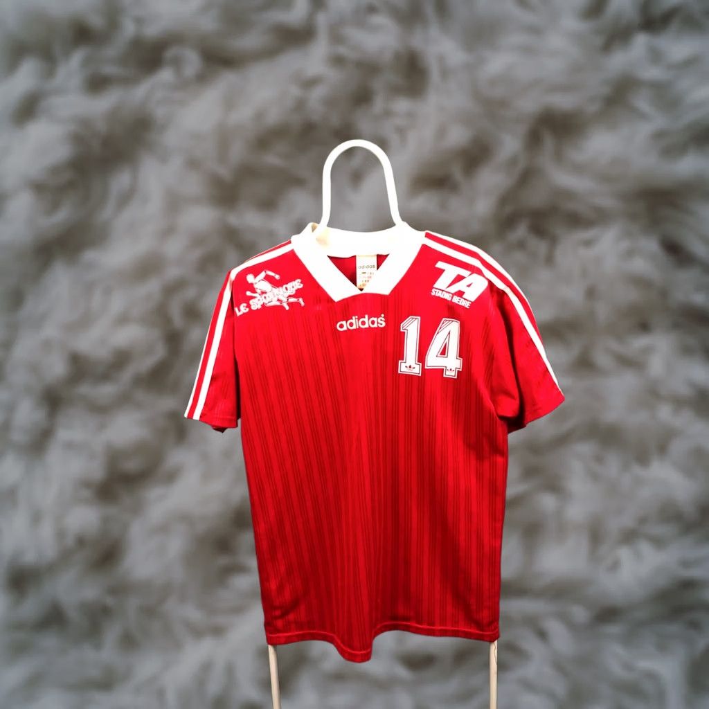 Adidas Adidas Men's T-Shirt M Red Jersey Short Sleeve Vintage? Size US M / EU 48-50 / 2 - 1 Thumbnail