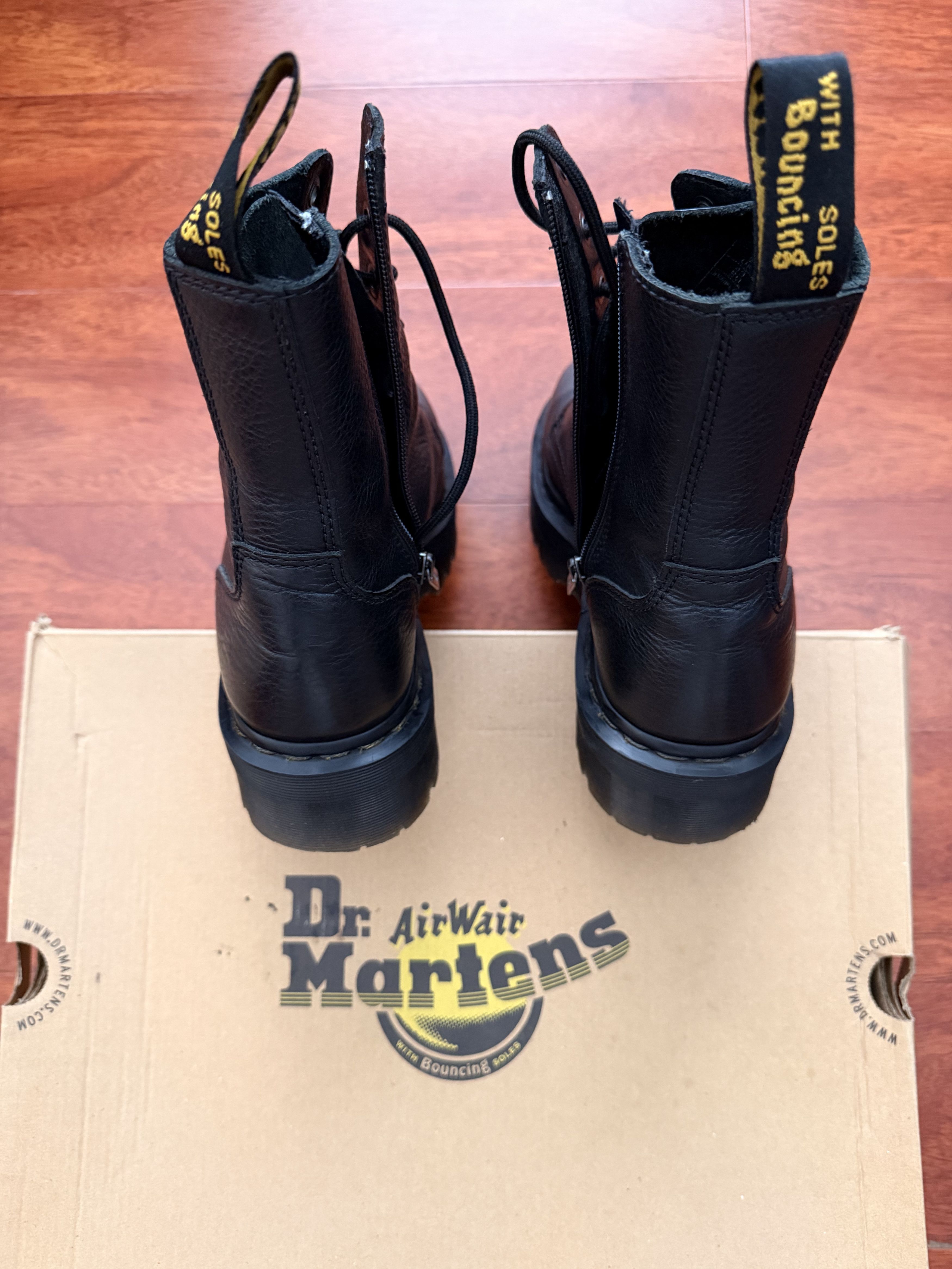 Dr. Martens Dr. Martens JADON III PISA BLACK SIZE 10 Size US 10 / EU 43 - 4 Thumbnail