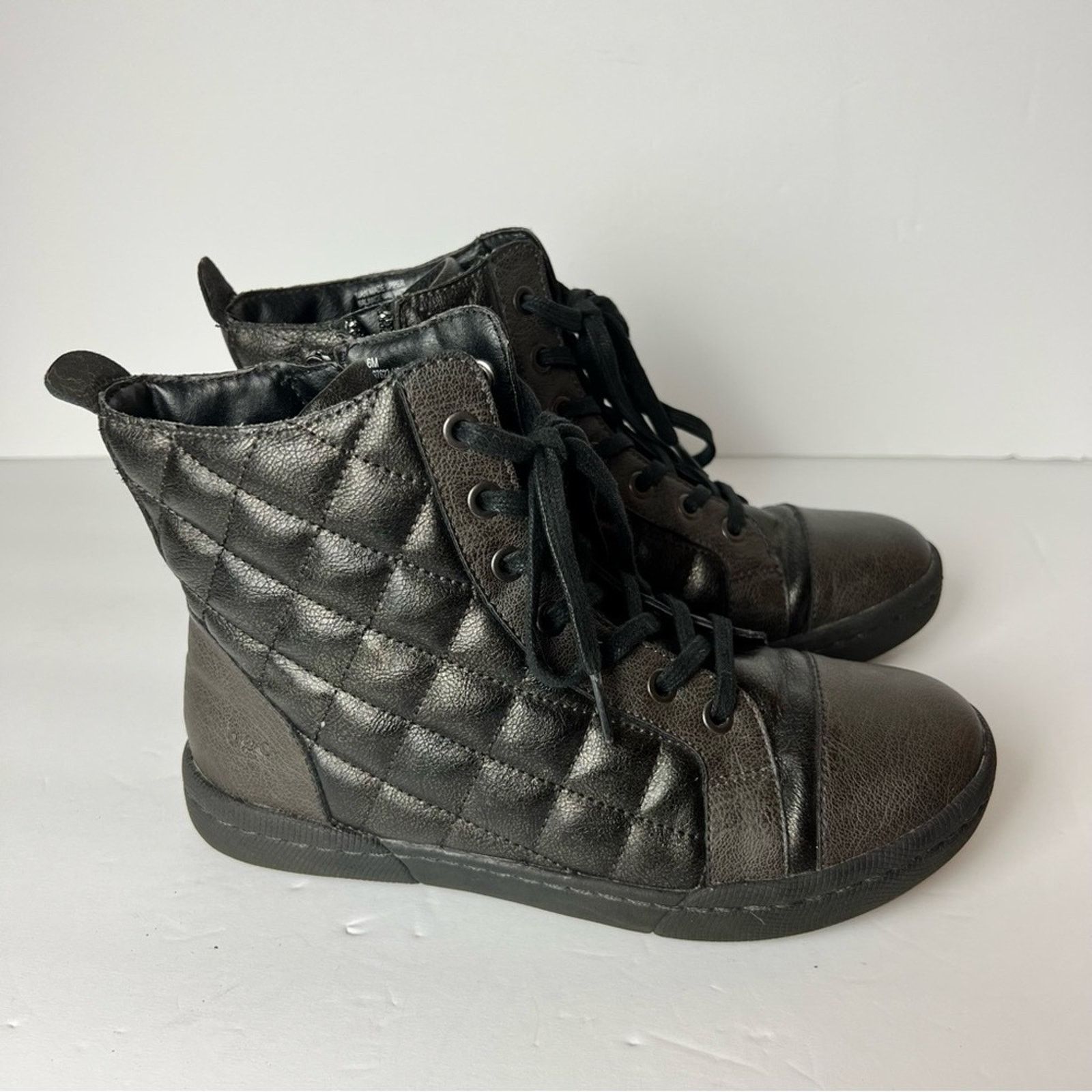 Boc Boc Leather Grey Leather Quilted Side Zip Booties Women 6M Size US 6 / IT 36 - 10 Thumbnail