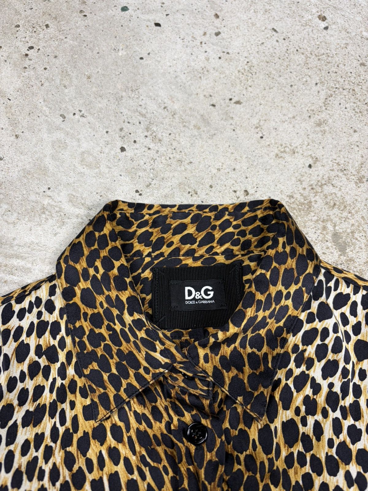 Dolce & Gabbana 2000s Dolce & Gabbana Silk Leopard Print Shirt Button Up Size S / US 4 / IT 40 - 9 Thumbnail