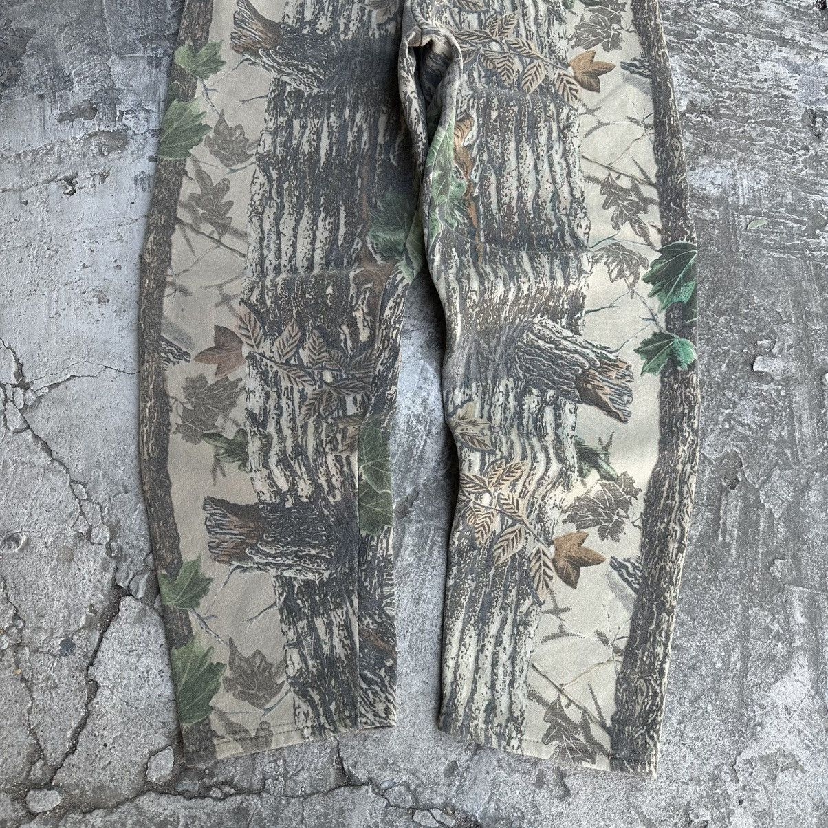 Carhartt × Wrangler (Freesize) Crazy Vintage Y2K Realtree Camo Baggy Sweatpants Size US 34 / EU 50 - 7 Thumbnail