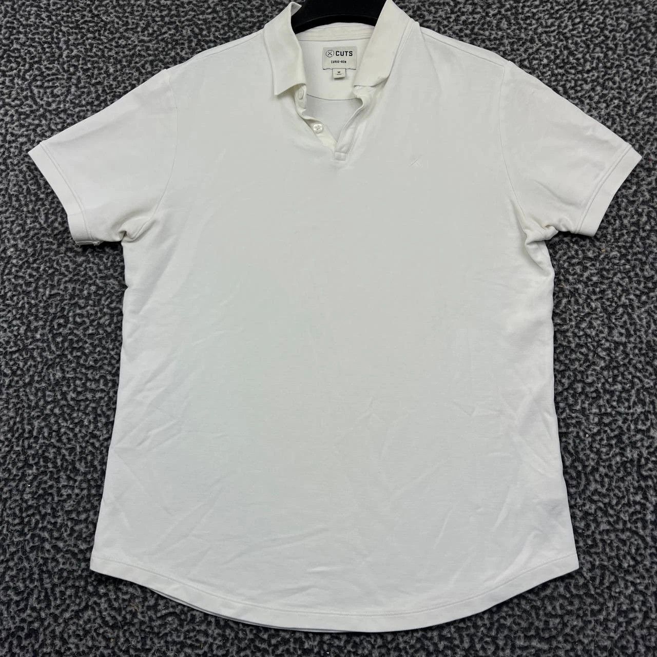 Cuts Cuts Curve Hem Polo Shirt Men White Collared Pima Cotton M Size US M / EU 48-50 / 2 - 1 Thumbnail