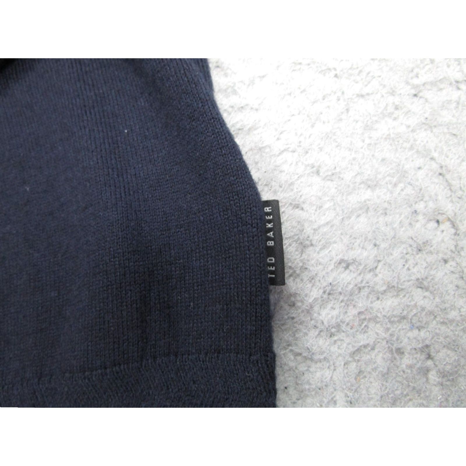 Ted Baker Ted Baker Sweater Mens XL Navy Crewneck Pockets Shoulder Patches Knit Solid Long Sleeve Vintage No Size US XL / EU 56 / 4 - 4 Thumbnail