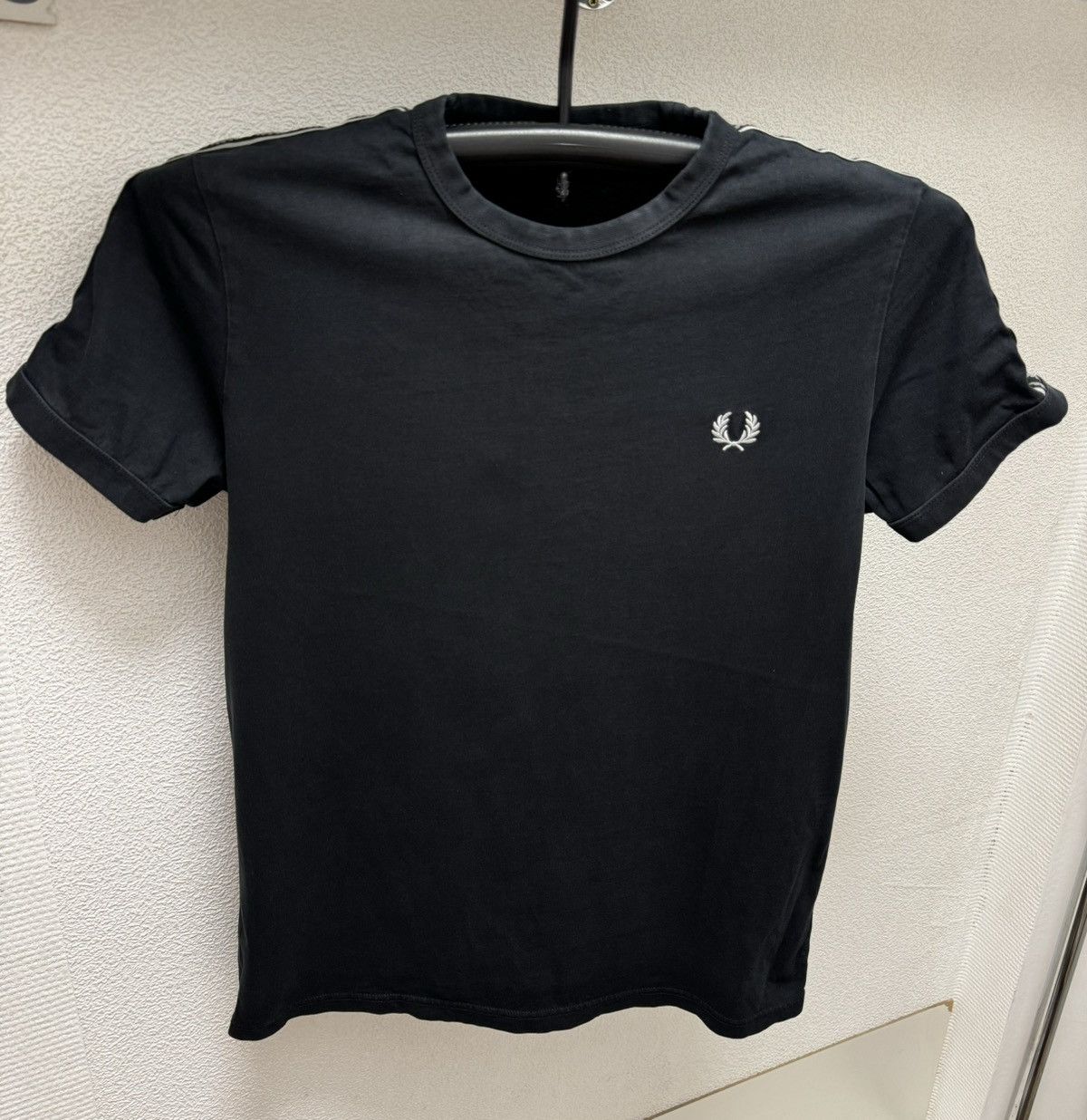 Fred Perry Fred Perry t-shirt S sz lampas Size US S / EU 44-46 / 1 - 1 Thumbnail
