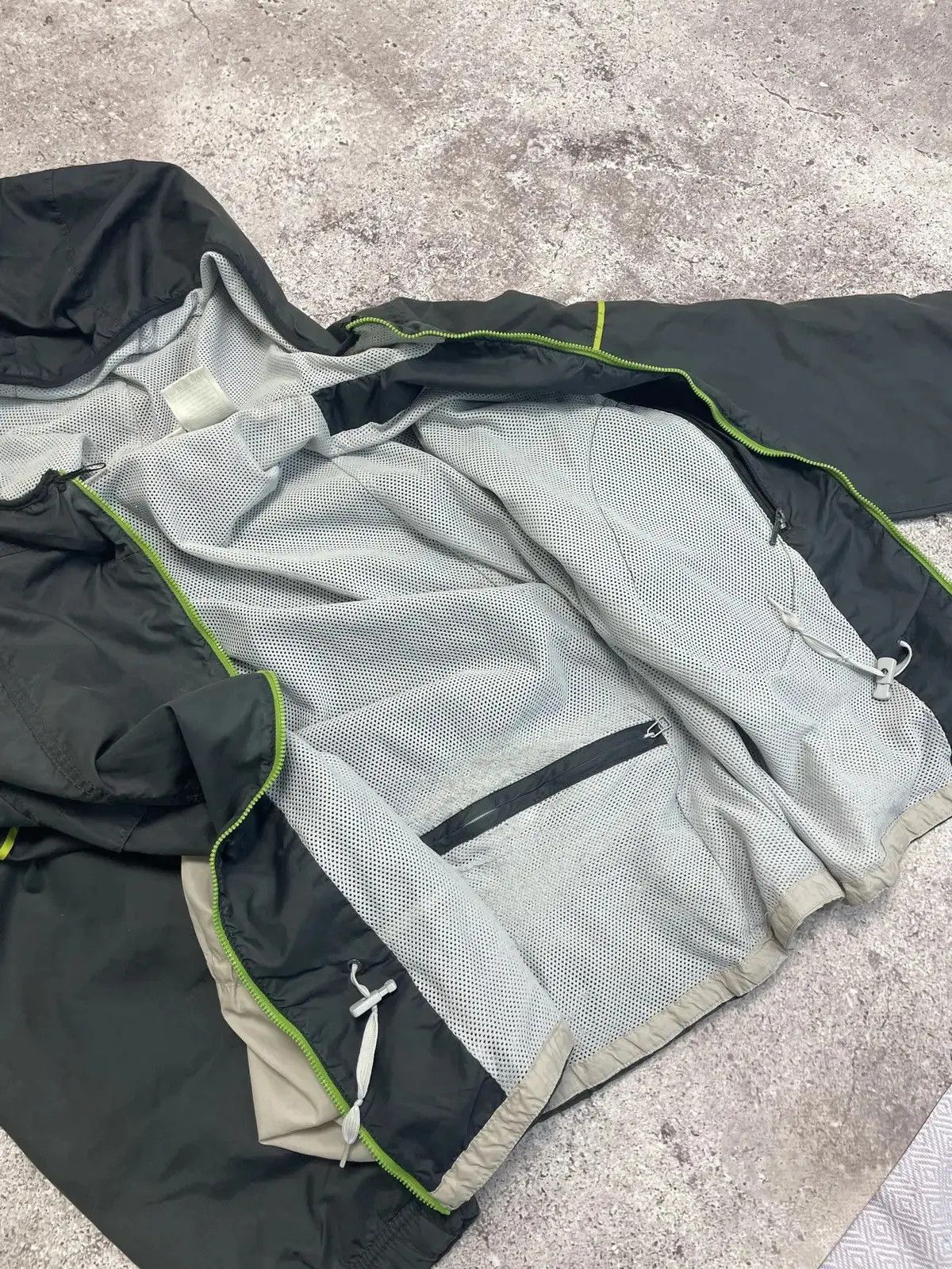 Nike NIKE VINTAGE RARE BIG LOGO Y2K ZIP JACKET Size US M / EU 48-50 / 2 - 4 Thumbnail