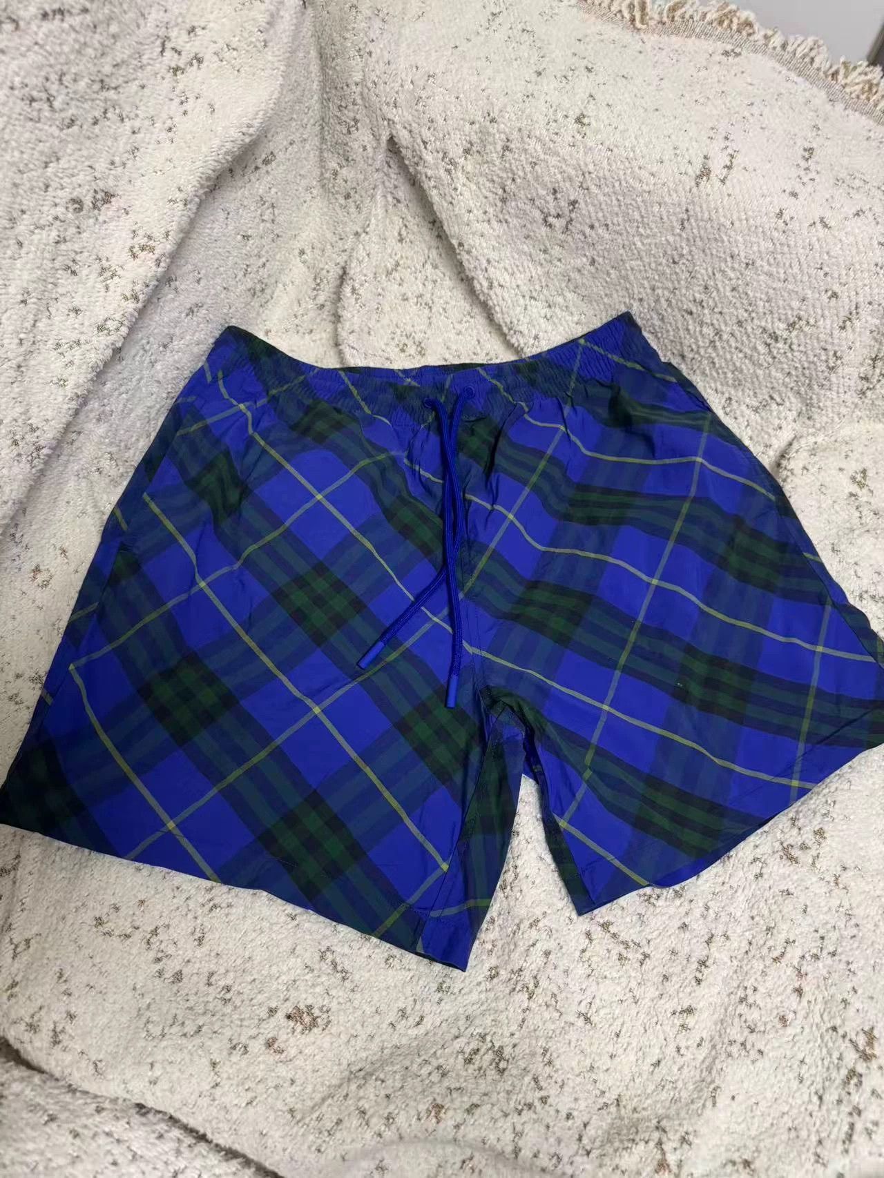 Burberry Burberry New Shorts S Size 26" / US 2 / IT 38 - 1 Thumbnail