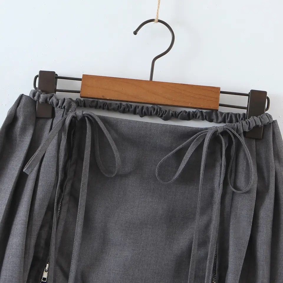 Other Grey Color Sexy Mini Skirt Pinterest Size 28" / US 6 / IT 42 - 3 Thumbnail