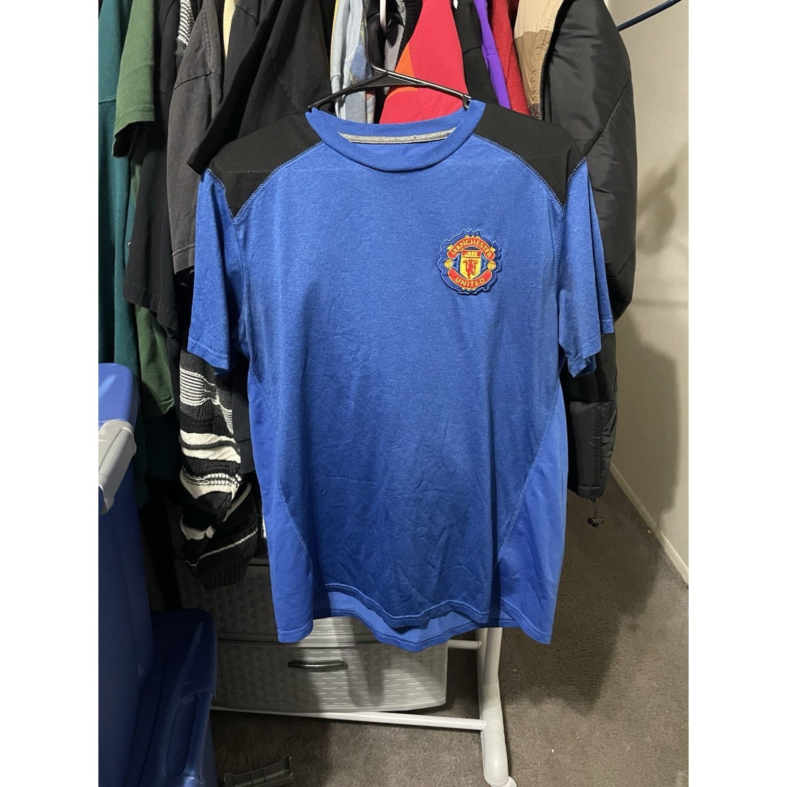 Adidas Size L- Manchester United Soccer Blue Jersey Shirt Men's Size US L / EU 52-54 / 3 - 1 Thumbnail