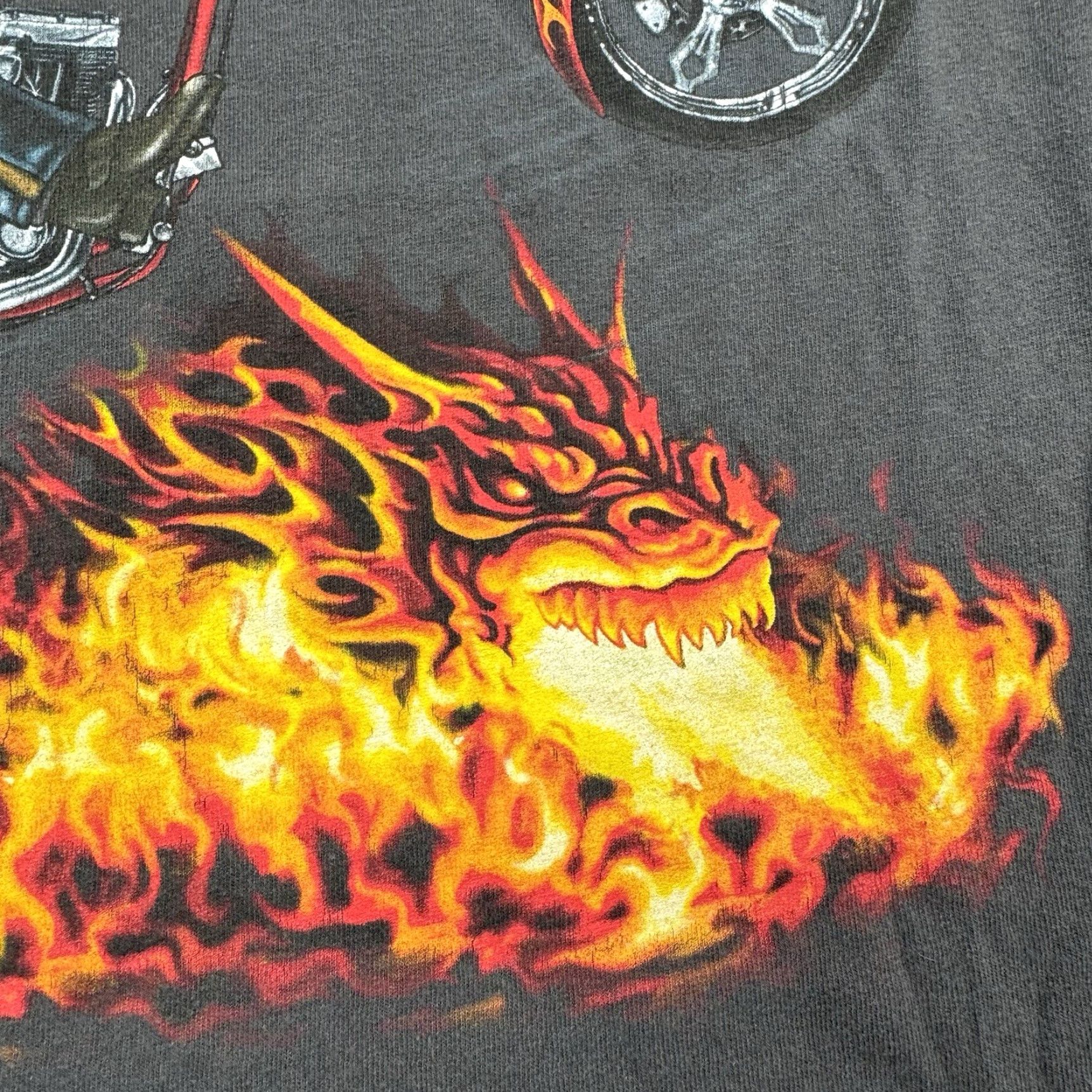 Vintage VINTAGE Biker T Shirt Men Gray Large Skeleton Dragon Flames Cops Trouble Tennessee River Graphic Print 90s Theme Mens Size US L / EU 52-54 / 3 - 3 Thumbnail