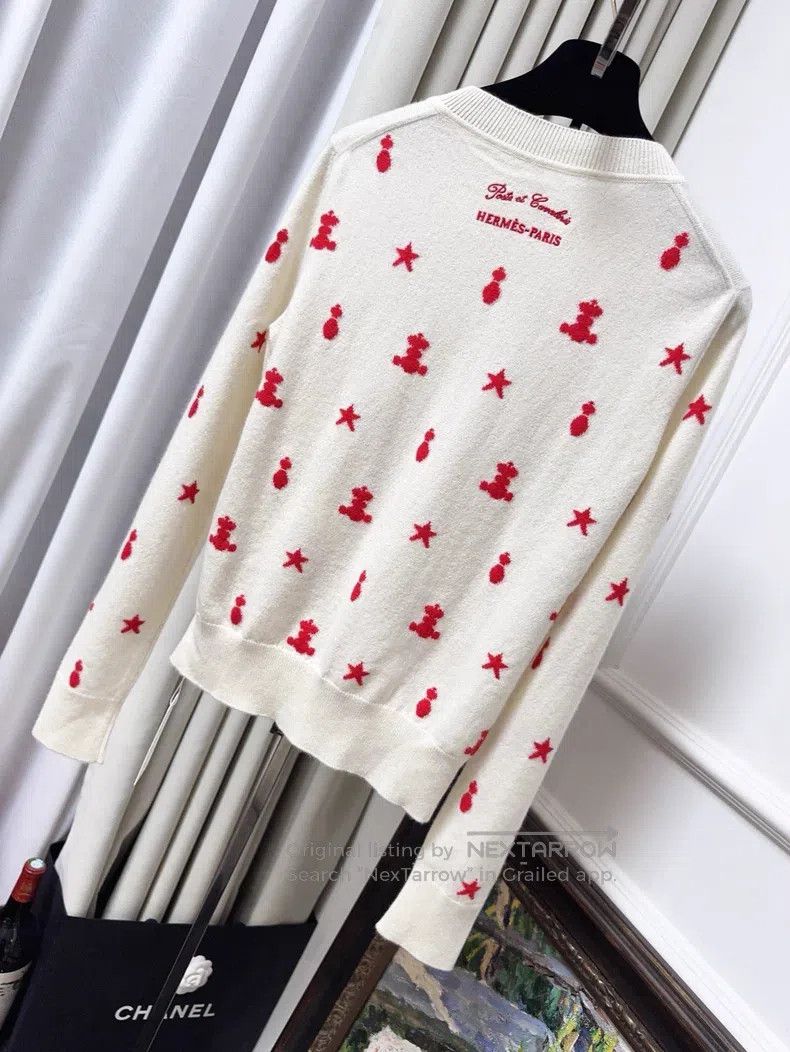 Hermes Hermes Red and White Embroidered Logo Pattern Cashmere Swe Size S / US 4 / IT 40 - 2 Thumbnail