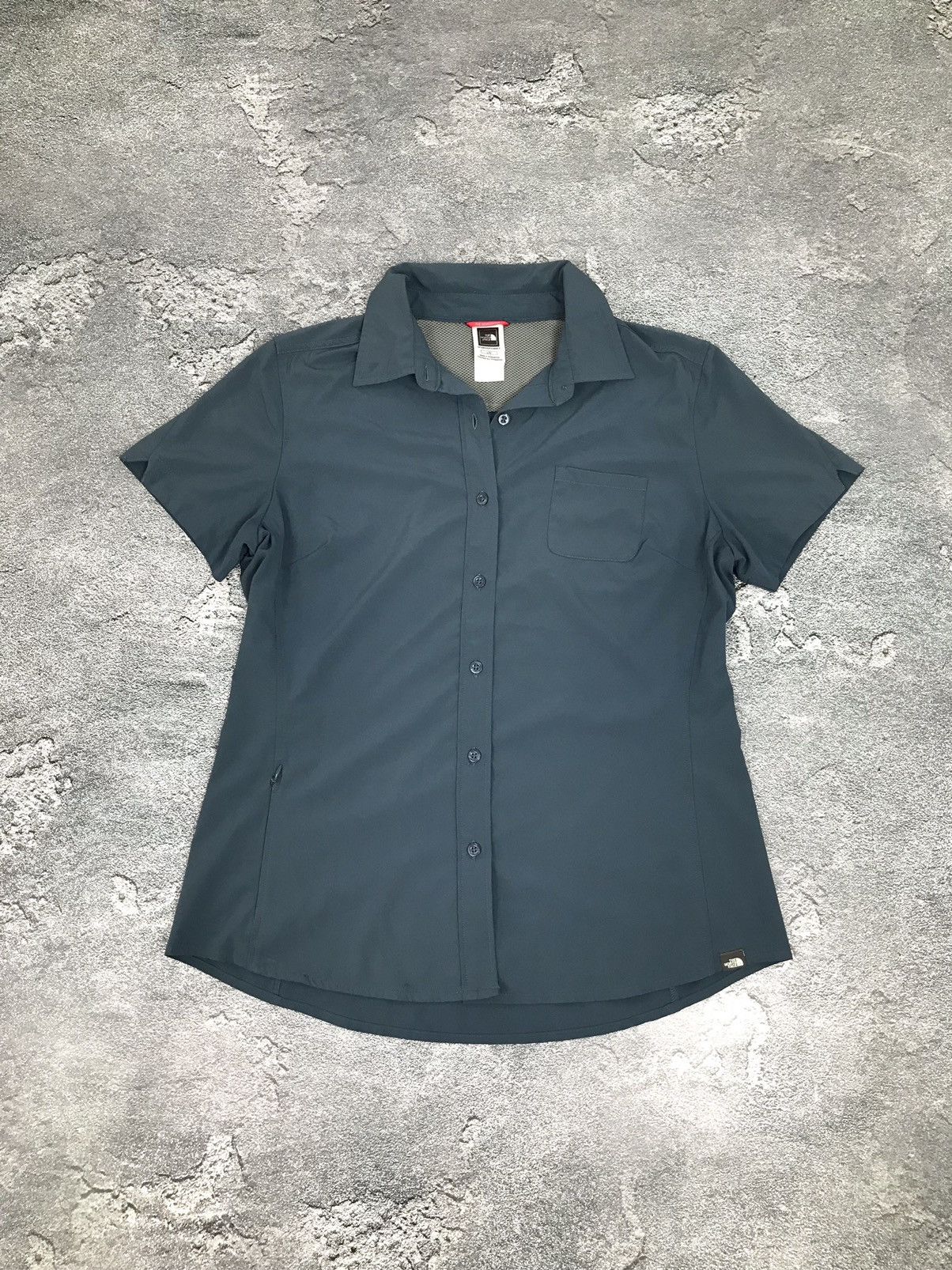 The North Face The North Face Lightweight Buttoned Short Sleeve Shirt Size L / US 10 / IT 46 - 1 Thumbnail