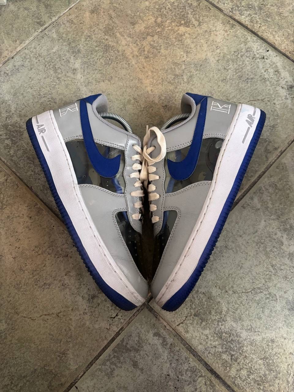 Designer × NBA × Nike Nike Air Force 1 CMFT Signature Kyrie Irving Size US 8.5 / EU 41-42 - 5 Thumbnail