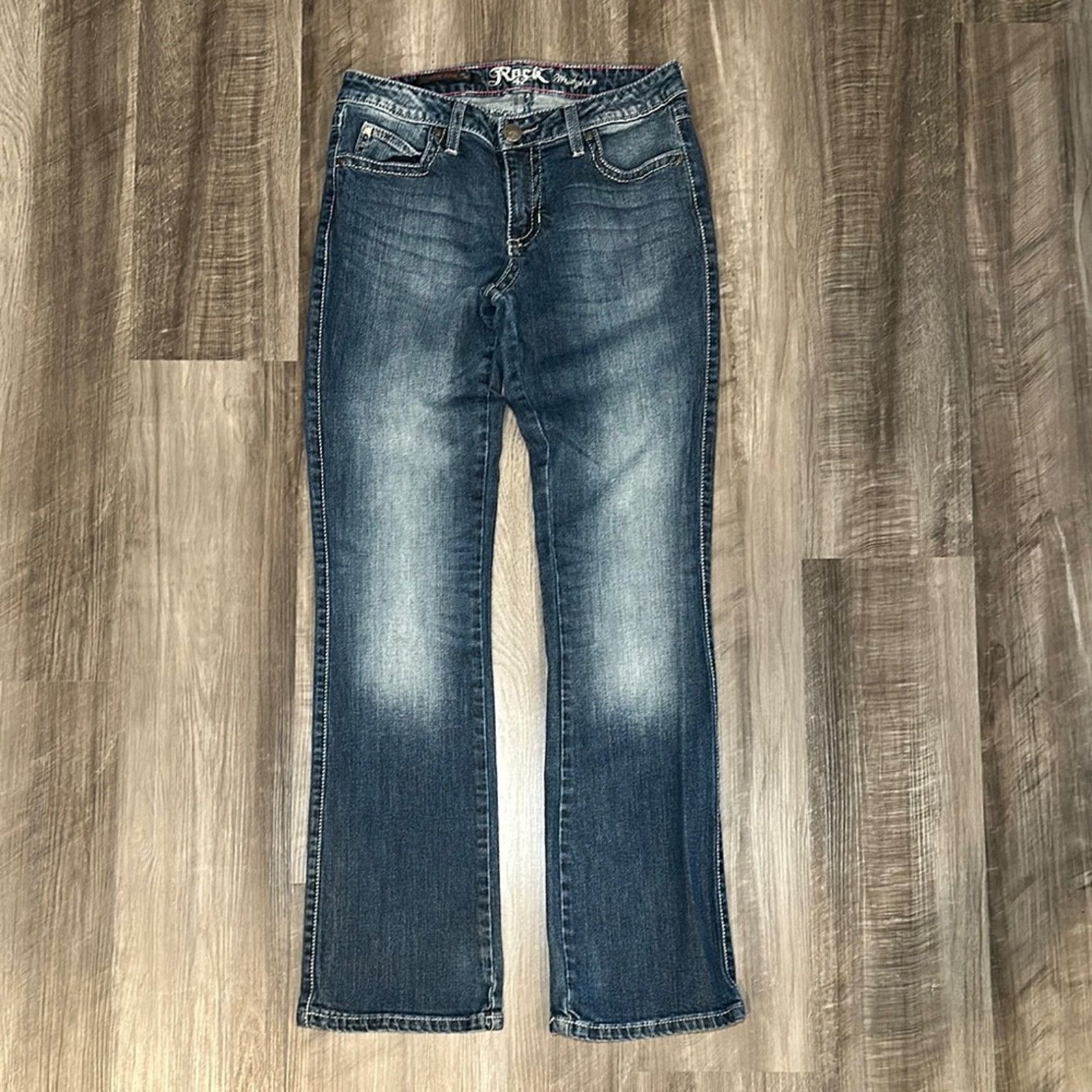 Wrangler Rock 47 Wrangler Low Rise Boot Cut Jeans - 5/6x32 Size 28" / US 6 / IT 42 - 1 Thumbnail