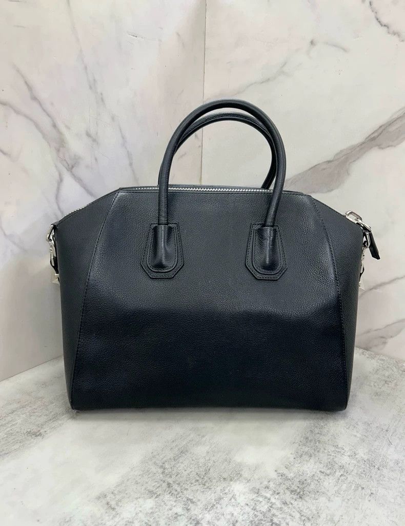 Givenchy Givenchy Black Single-Shoulder Bag Size ONE SIZE - 2 Thumbnail