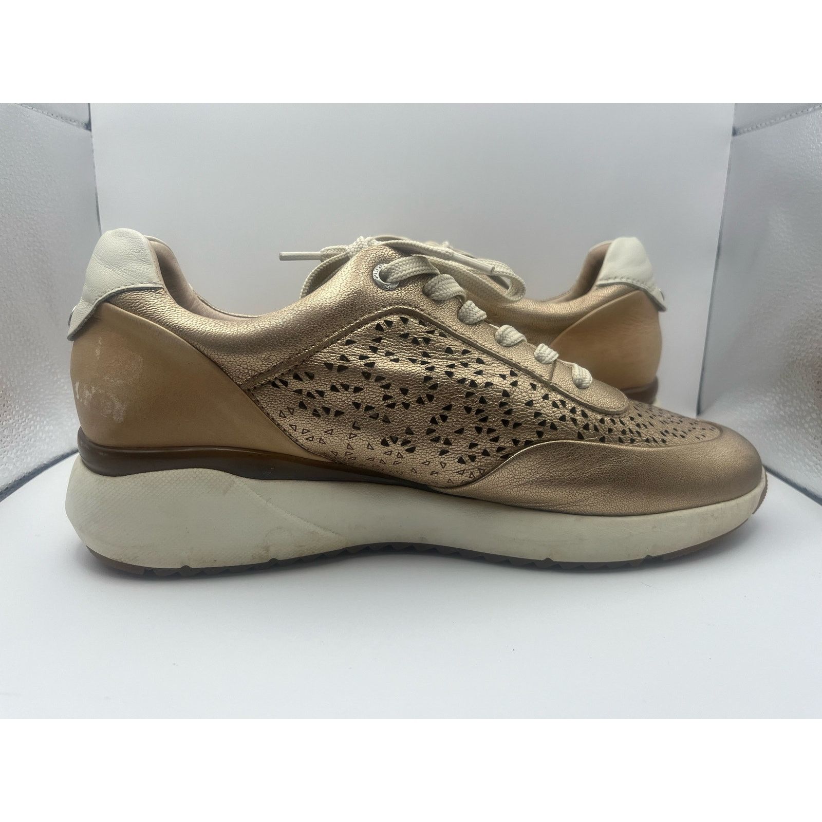 Unknown London Pikolinos Women’s Sella Metallic Shoes Sneakers Size 11.5" Size US 11.5 / IT 41.5 - 3 Thumbnail