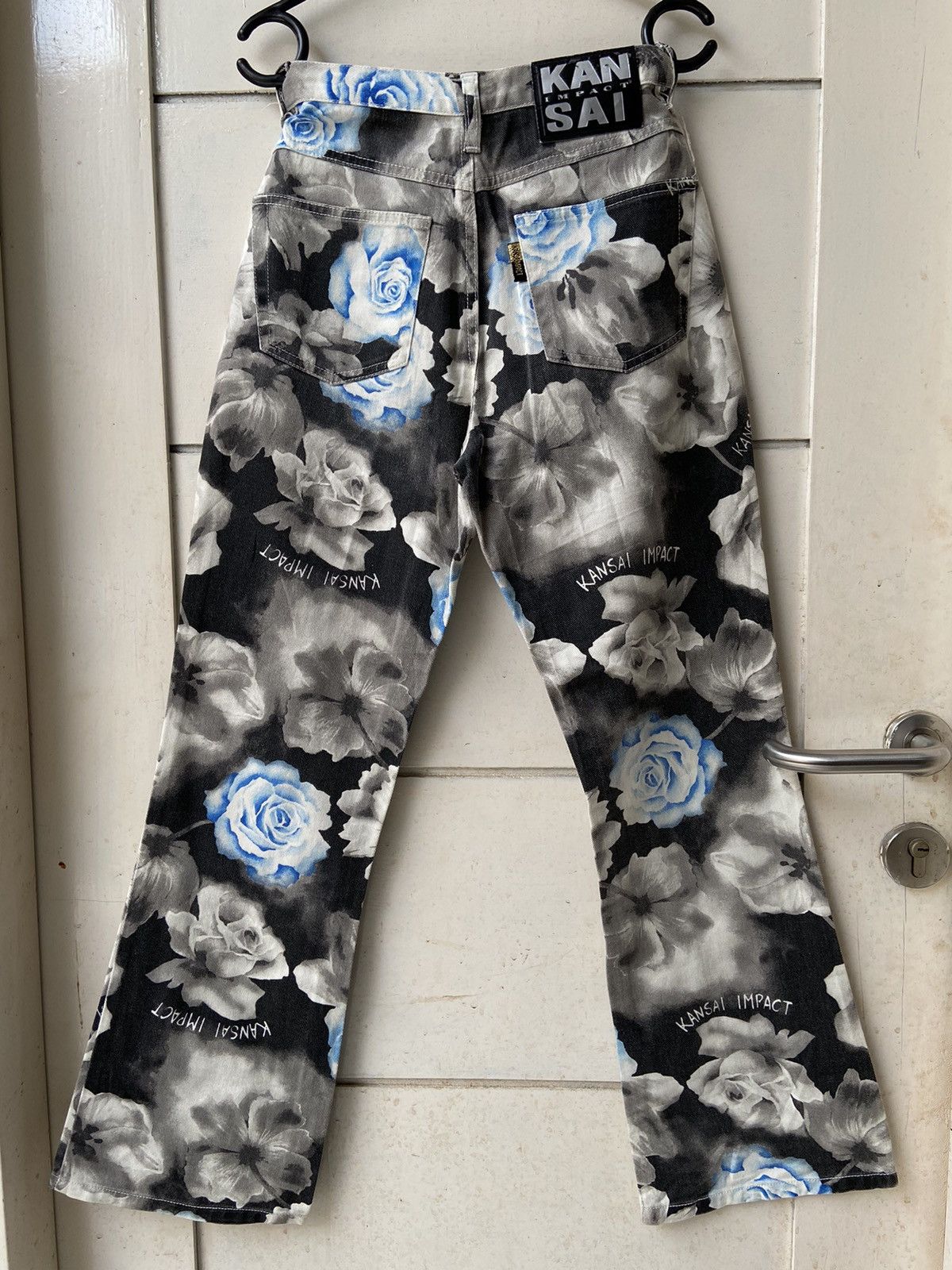 Kansai Yamamoto KANSAI IMPACT Flower Patterned Jeans Size US 28 / EU 44 - 14 Thumbnail