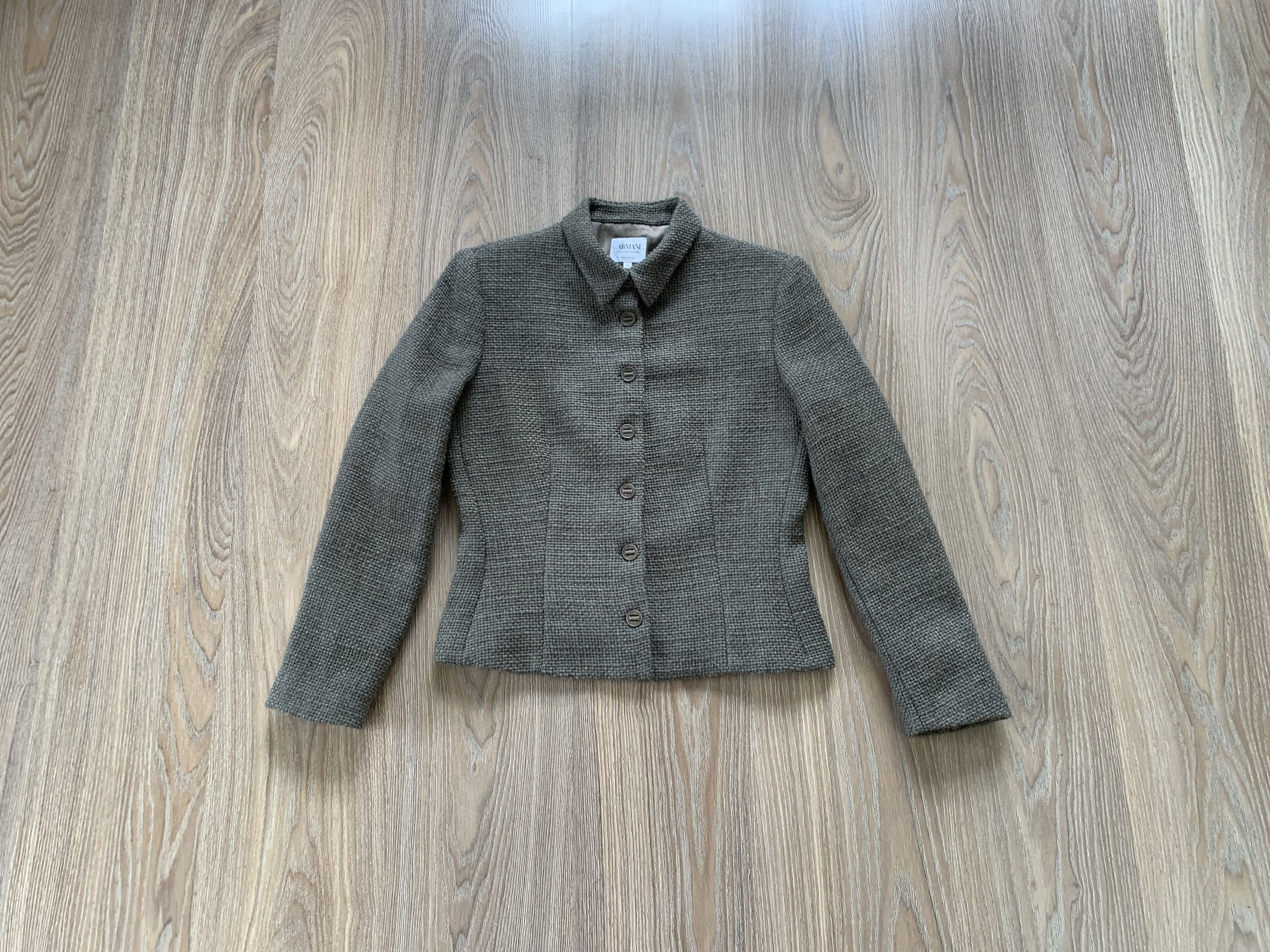Giorgio Armani Armani Colezzioni Vintage Wool Cropped Jacket Size M / US 6-8 / IT 42-44 - 1 Thumbnail
