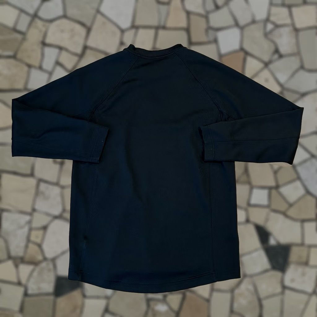 Nike VINTAGE Nike Essentials Center Swoosh Crew Pullover Long Sleeve Men’s Large Size US L / EU 52-54 / 3 - 1 Thumbnail