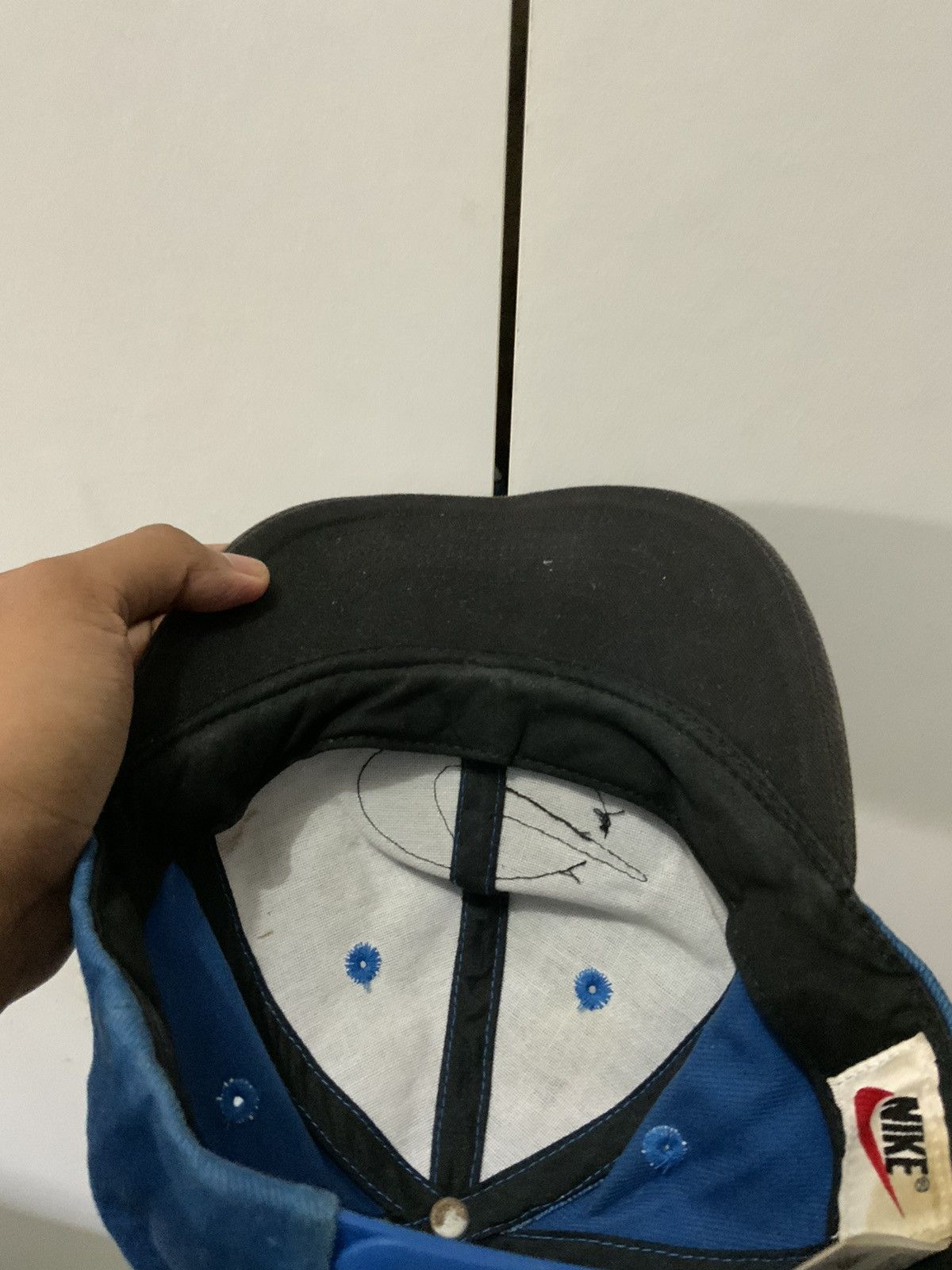 Nike Vintage Nike Blue Fade Hat Size ONE SIZE - 8 Thumbnail