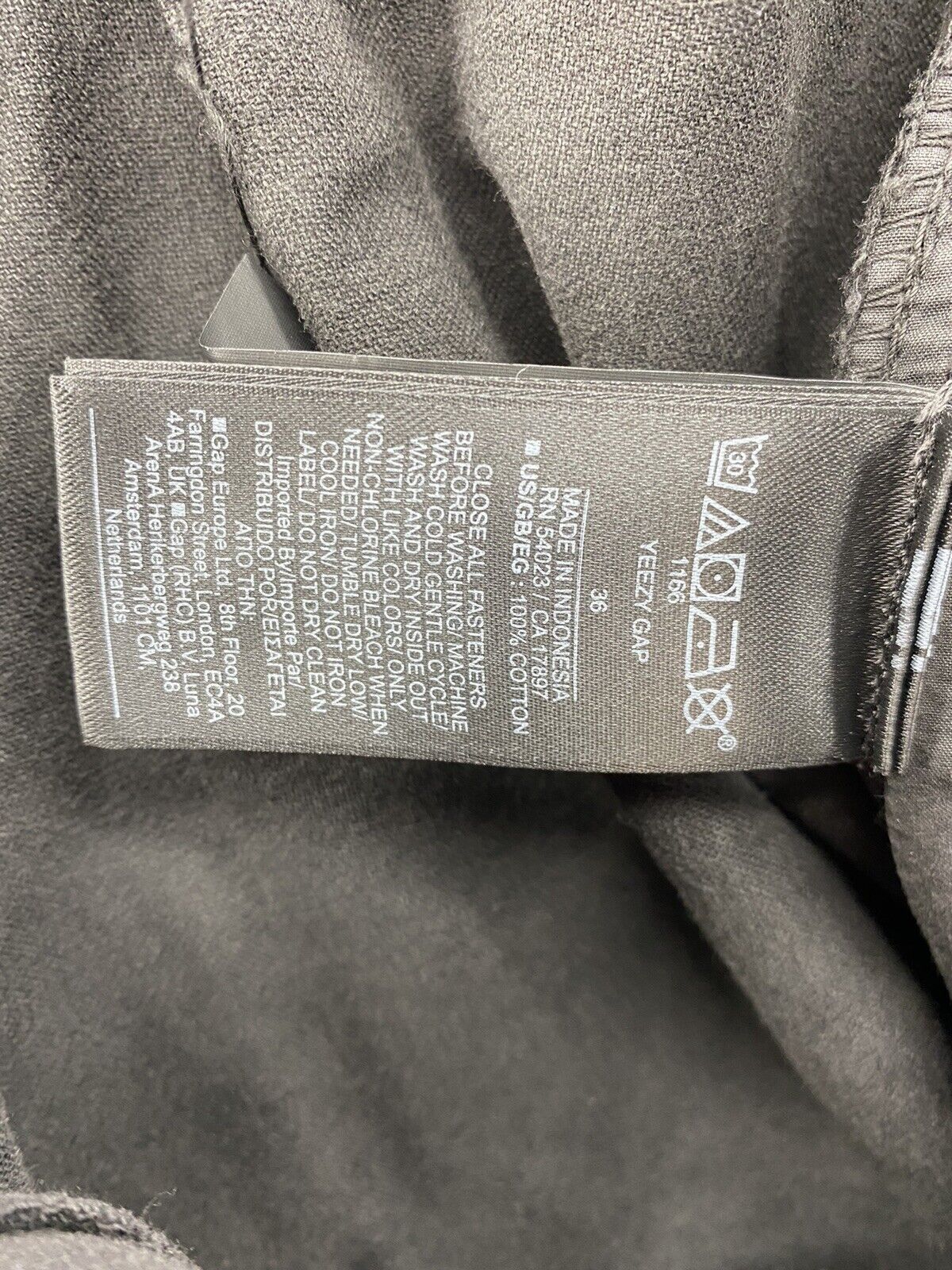 Gap × Kanye West YEEZY Gap by Balenciaga Sateen Cargo Pants Black 36 Size US 36 / EU 52 - 7 Thumbnail