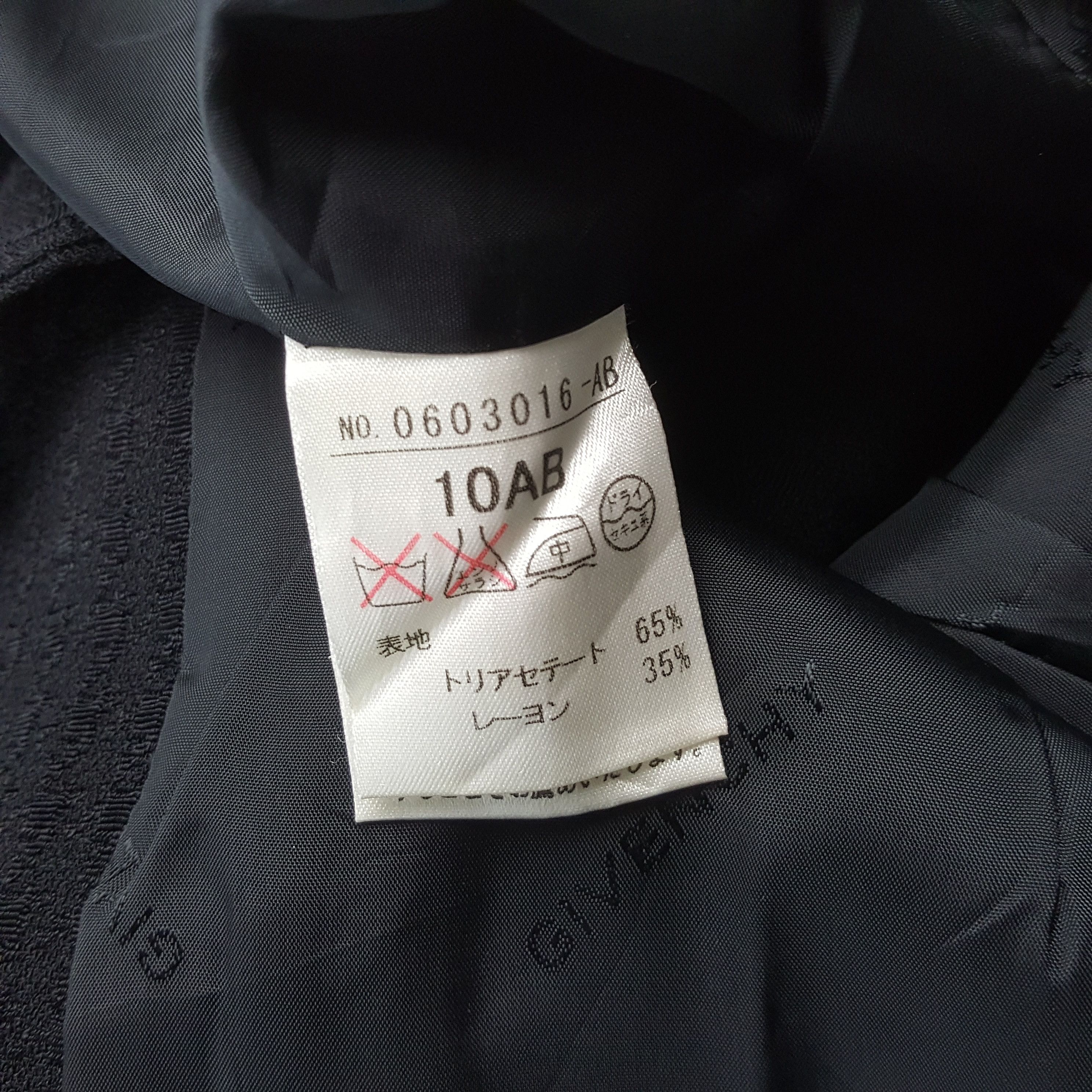 Givenchy × Vintage Vintage GIVENCHY Italian Fashion Brand Blazer Jacket C289N6 Size XS / US 0-2 / IT 36-38 - 8 Thumbnail